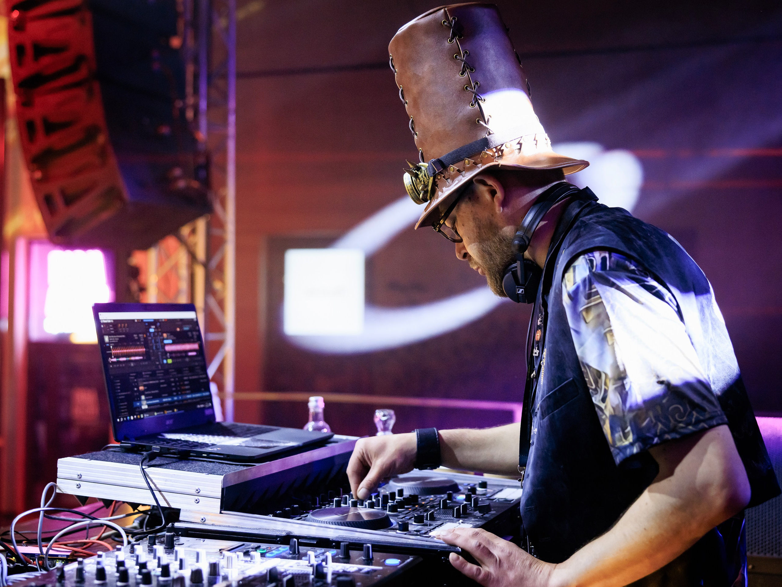 Возрождение. Главная