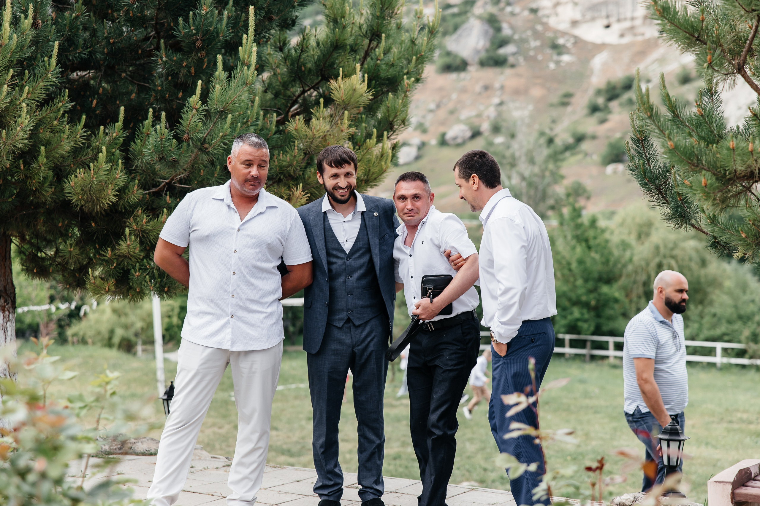 Анонс свадьбы Юлии и Сергея. Свадебный фотограф в Крыму и Севастополе Ольга Баскакова