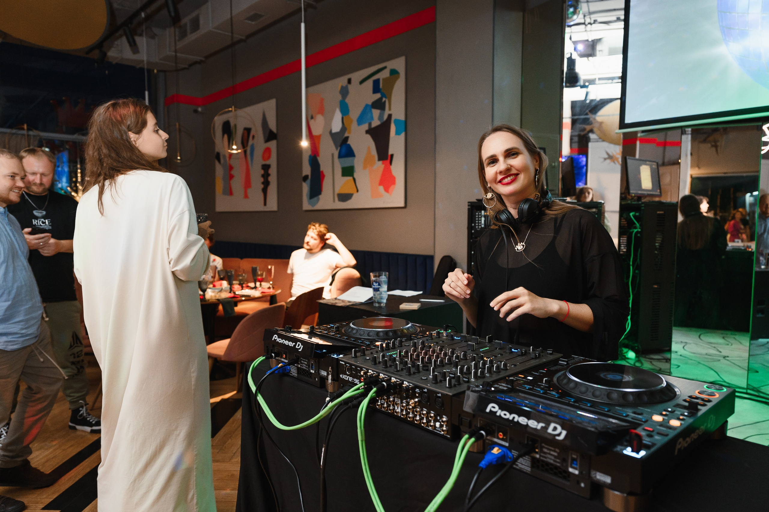 День рождения в формате выступления. Wedding and family photographer USA