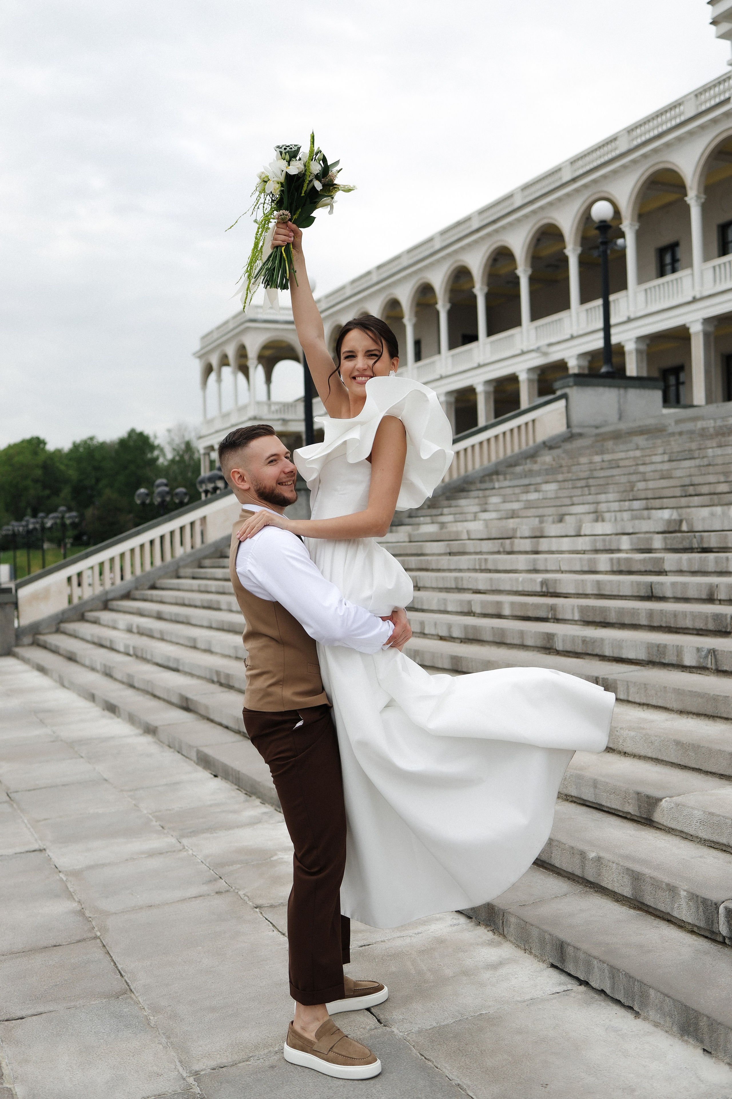 Е. +  П. С утренних сборов и до торта. Семейный и lovestory фотограф в Москве Светлана Коняхина