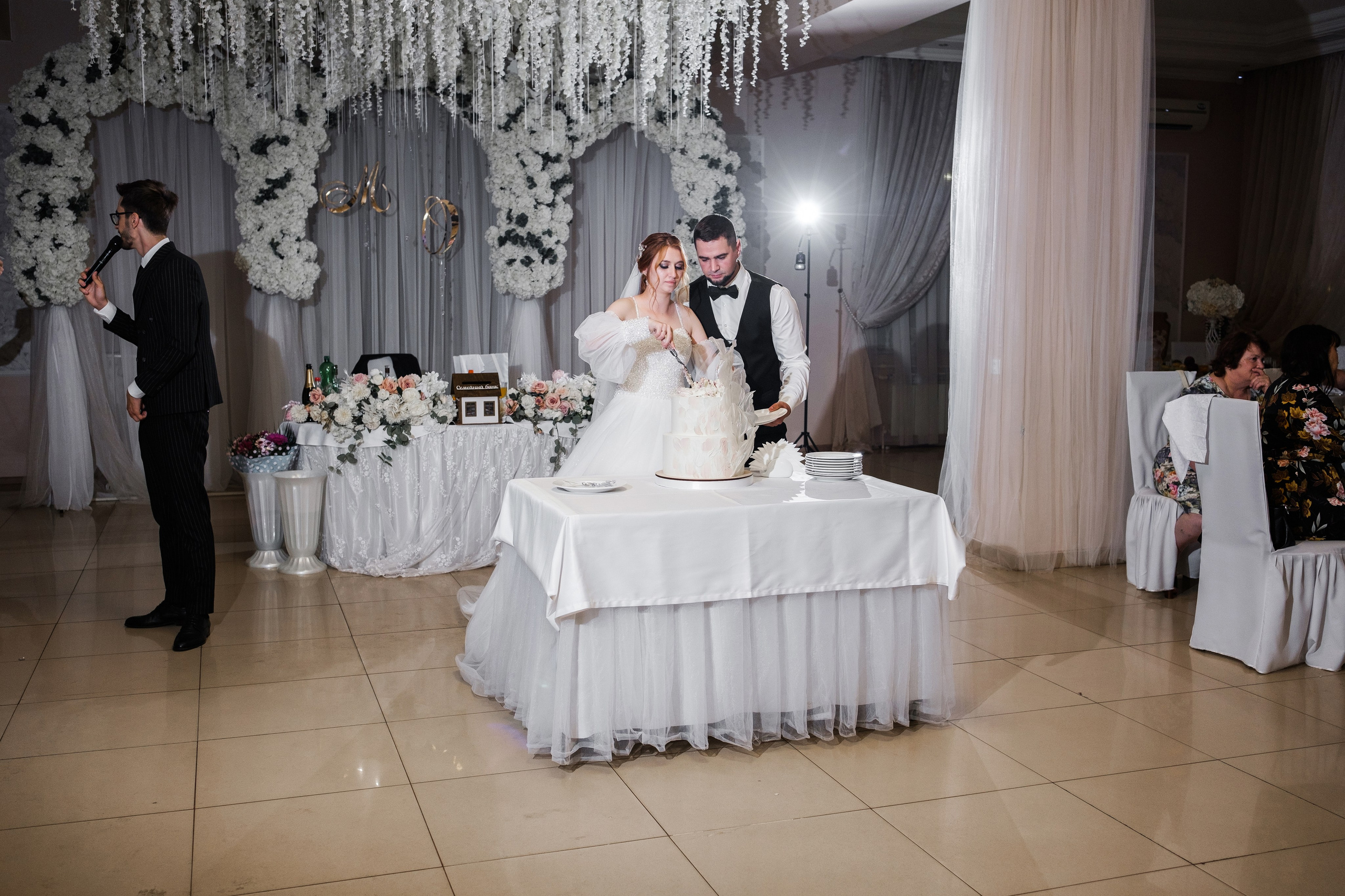 Максим и Ольга. Свадебный фотограф | репортаж | праздники | крещение