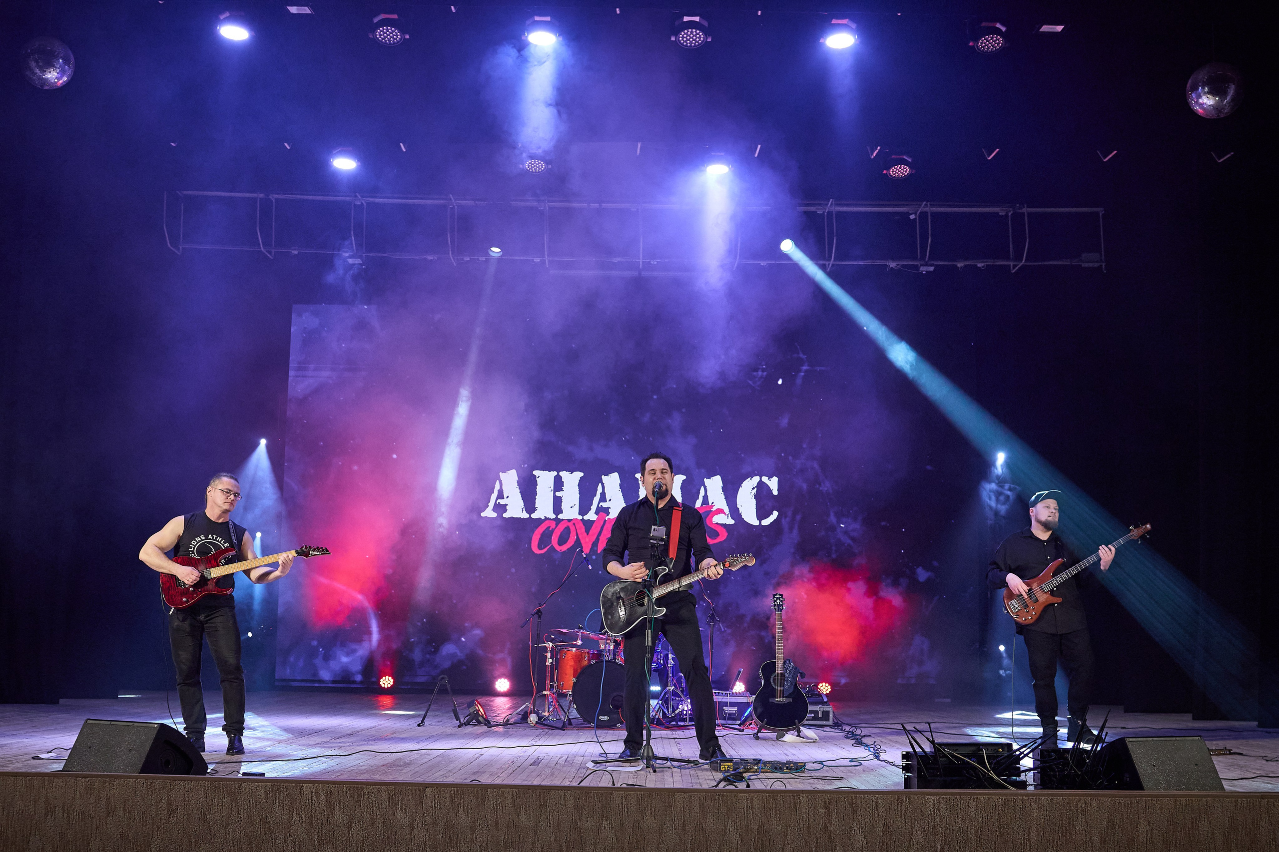 Гр. Ананас концерт 20.02.26. Фотограф видеооператор Пермский край, Пермь, Оса Руслан Саматов