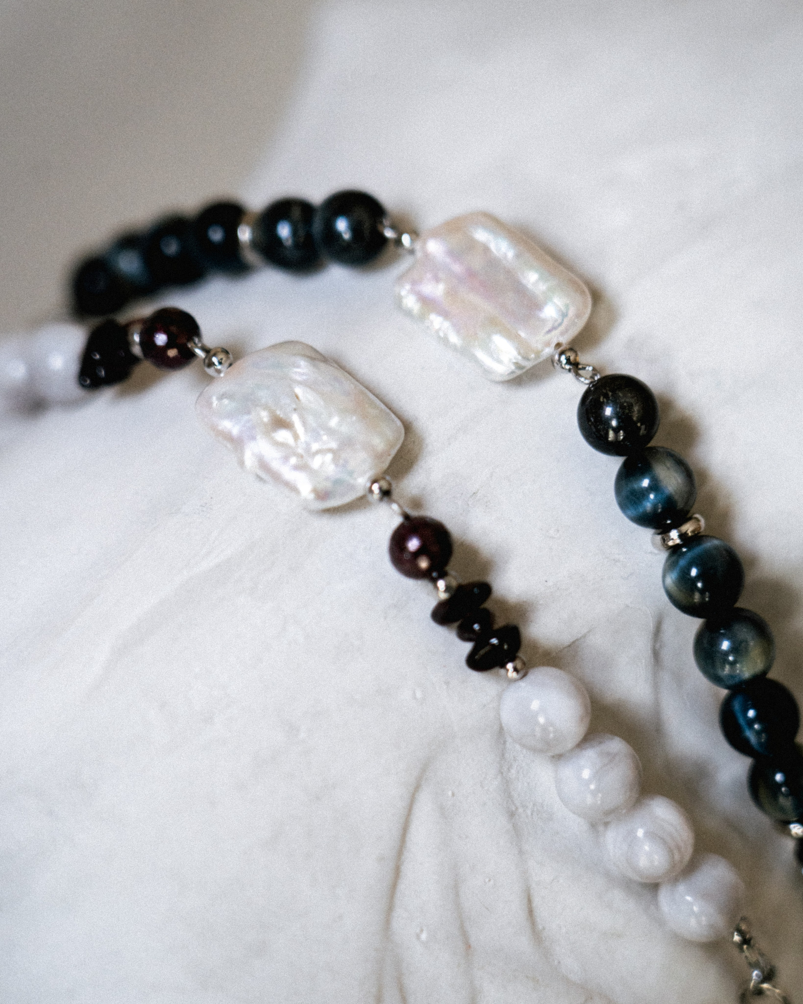 Браслеты. Портретный фотограф в Сургуте