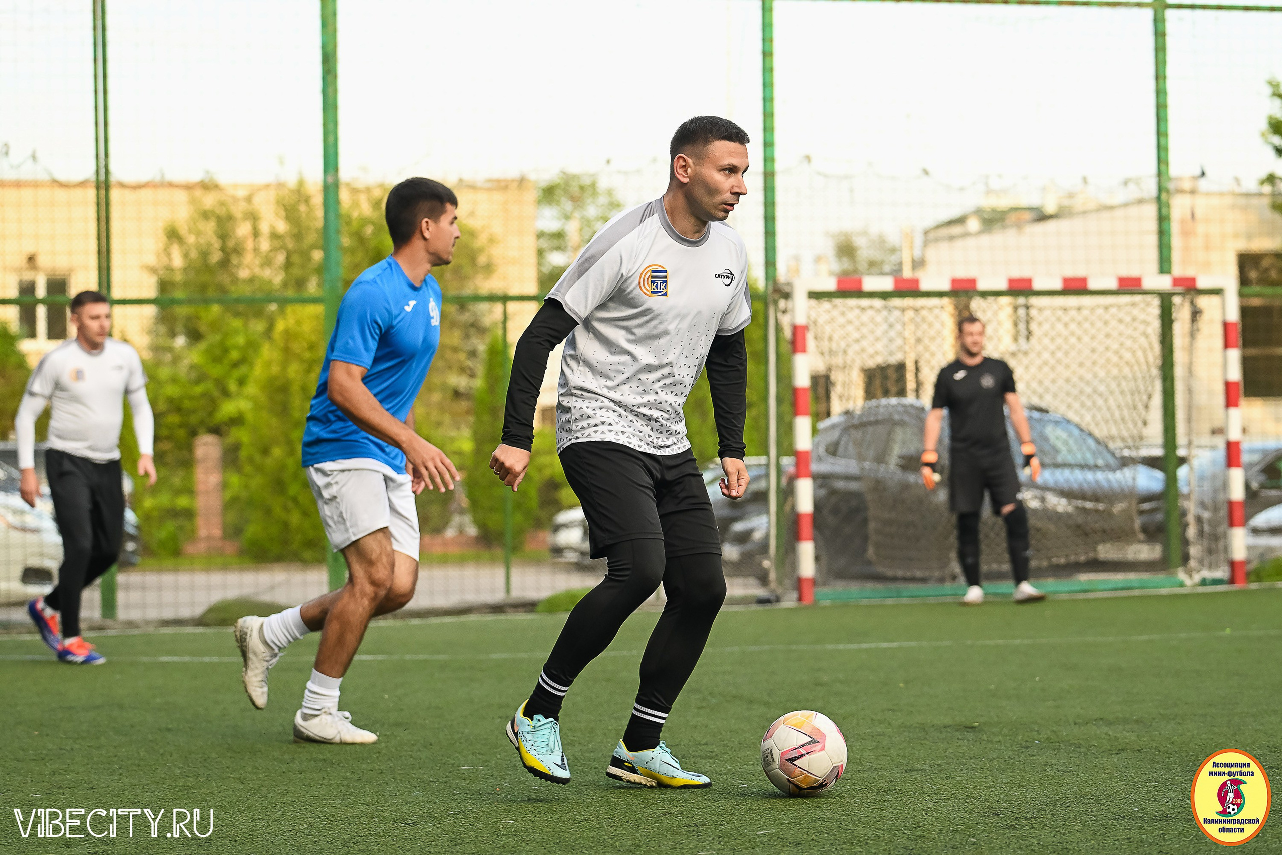 ИГРЫ ПЛЕЙ-ОФФ ПЕРВОГО ДИВИЗИОНА МИНИ-ФУТБОЛЬНОЙ ЛИГИ. VIBECITY.RU Вайб Сити Ру Фоторепортажи Фотоотчеты Калининград