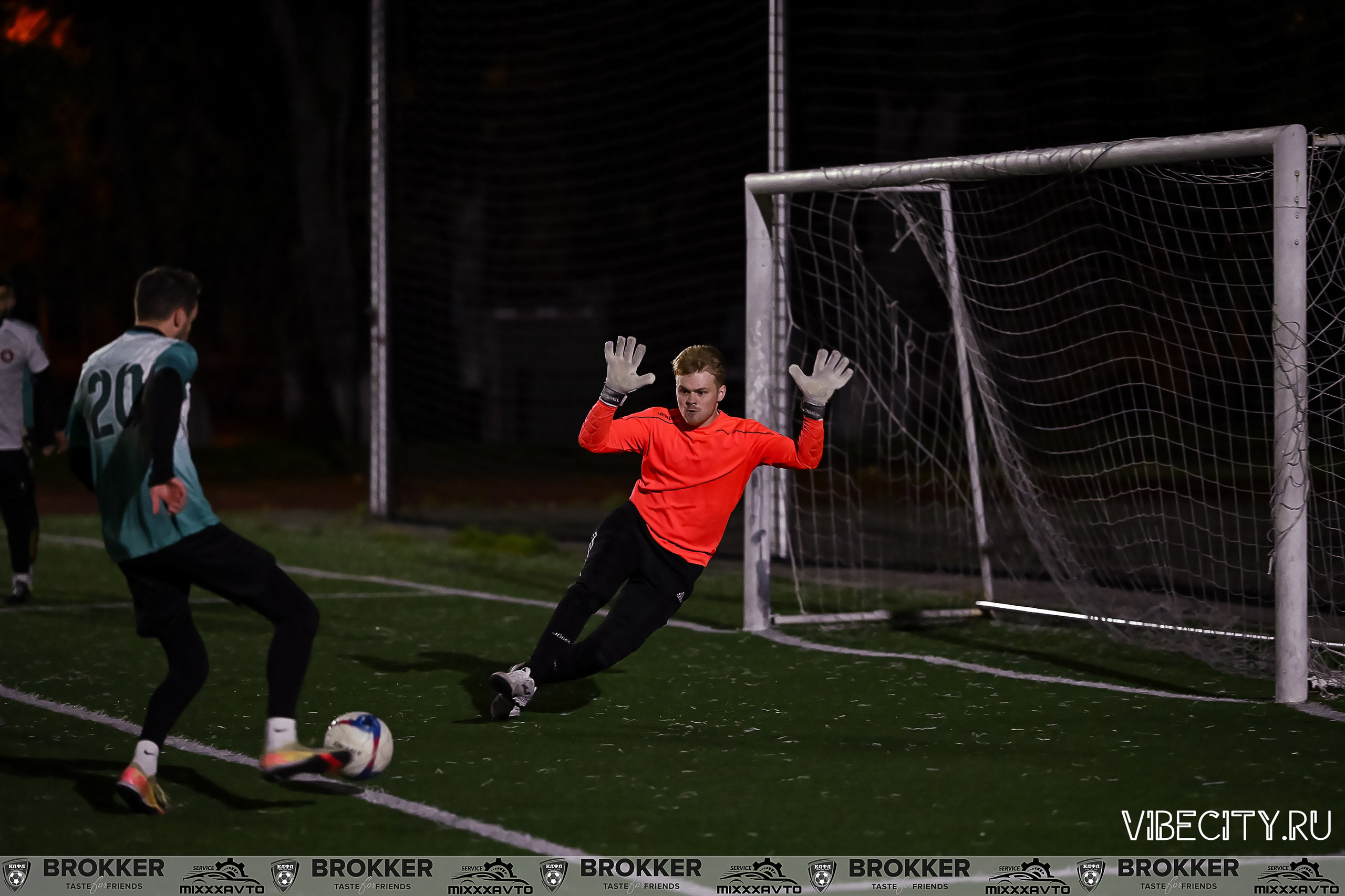 Калининградская Любительская Футбольная Лига. VIBECITY.RU Вайб Сити Ру Фоторепортажи Фотоотчеты Калининград