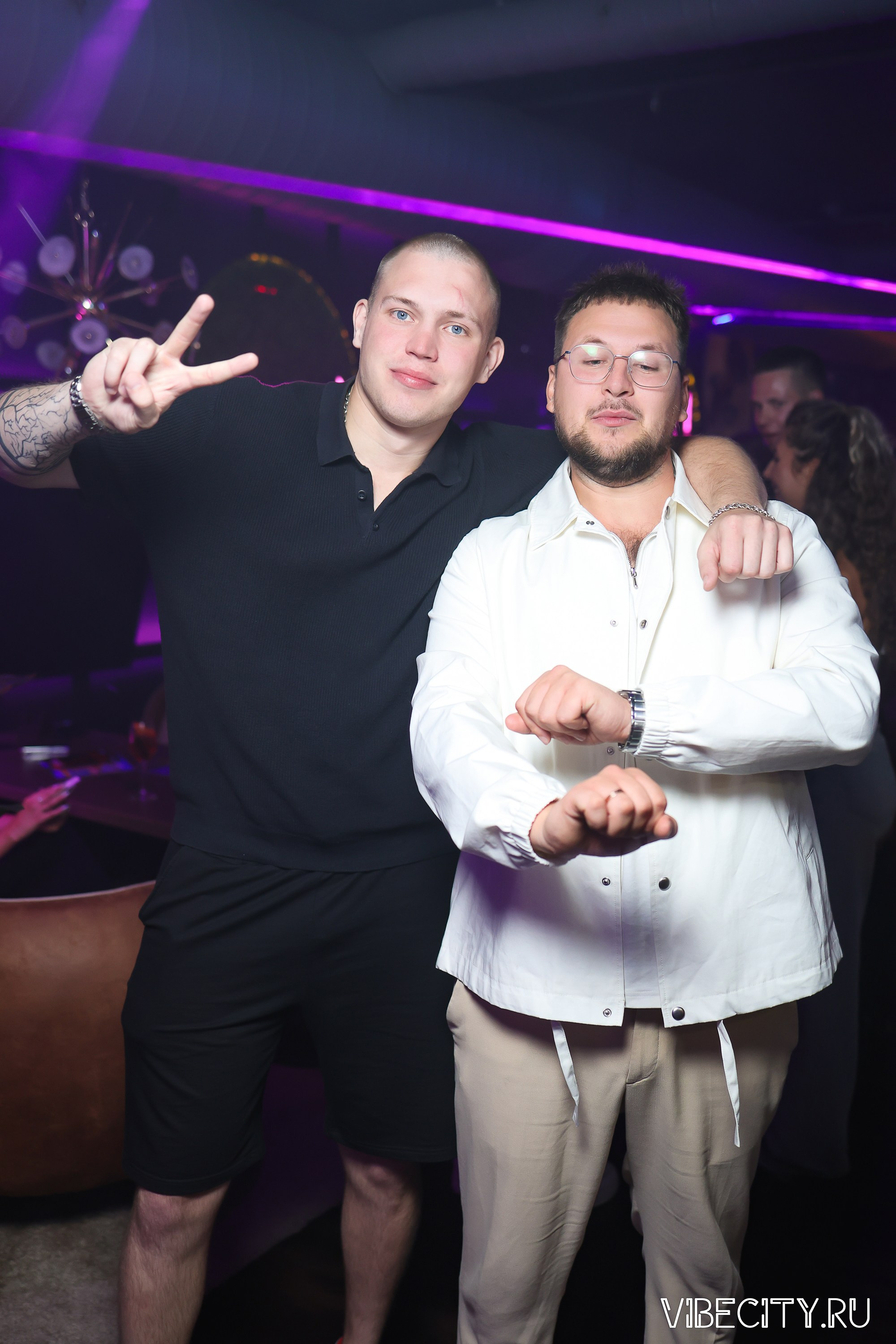 DOUBLE U. VIBECITY.RU Вайб Сити Ру Фоторепортажи Фотоотчеты Калининград