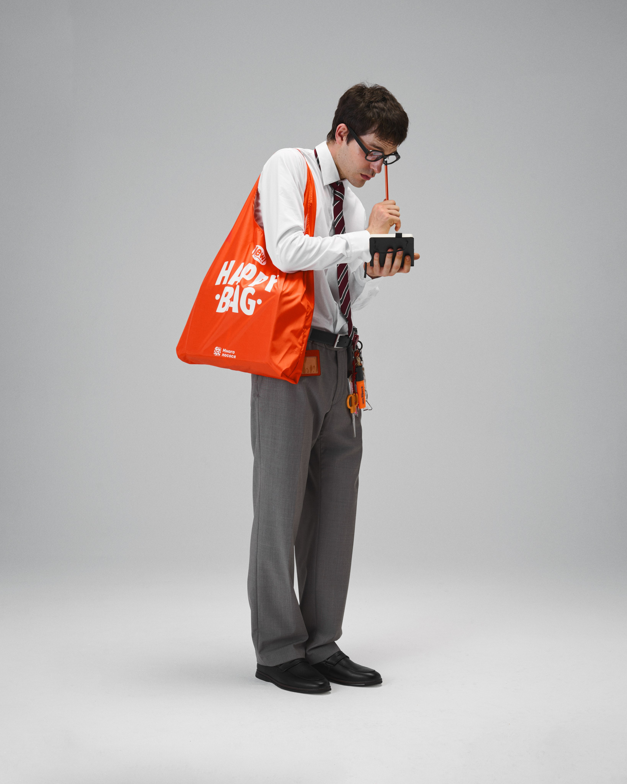 Campaign много лосося х Eric musin. Nadezhda Diskant is a Moscow and Saint Petersburg based photographer