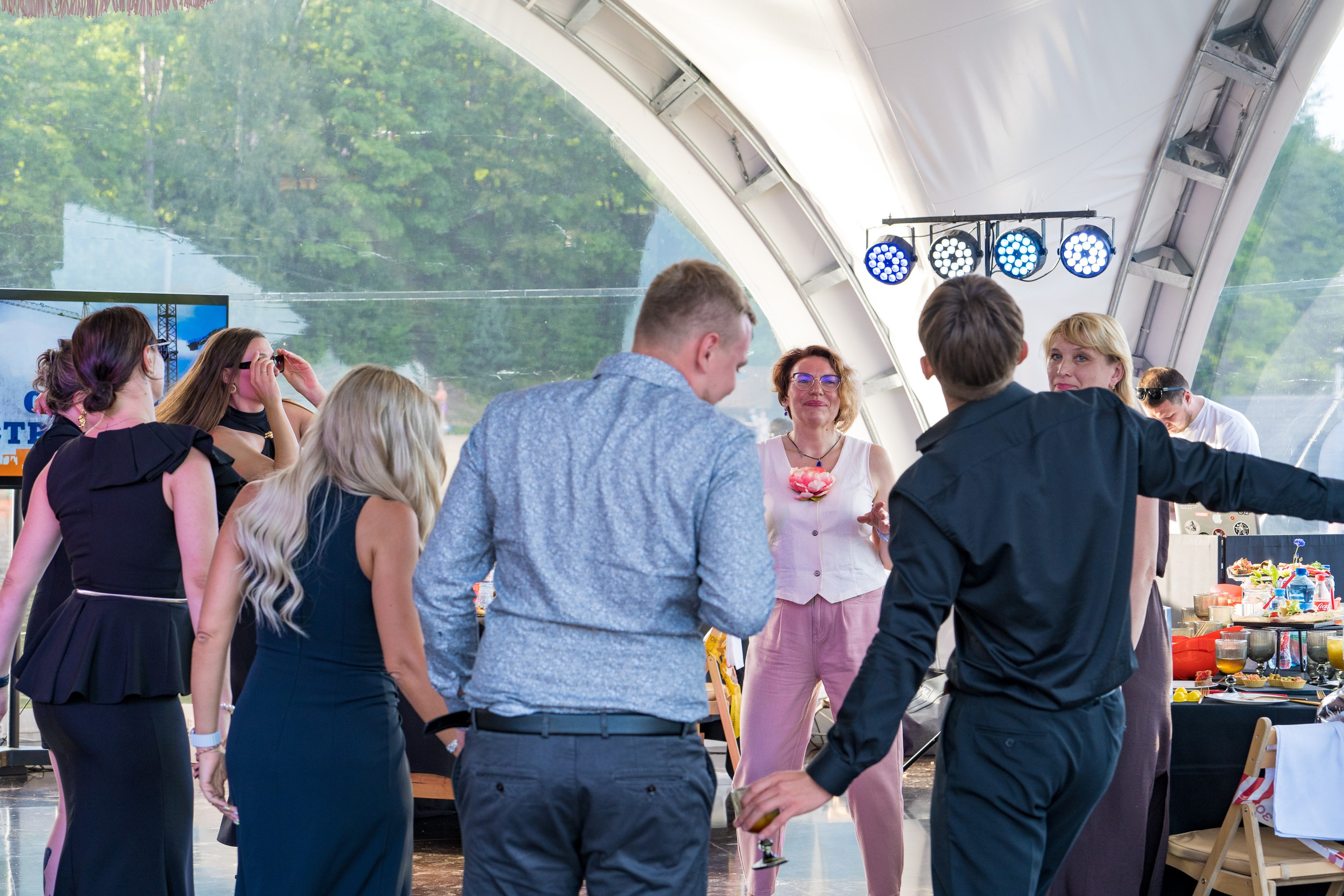 Тимбилдинг