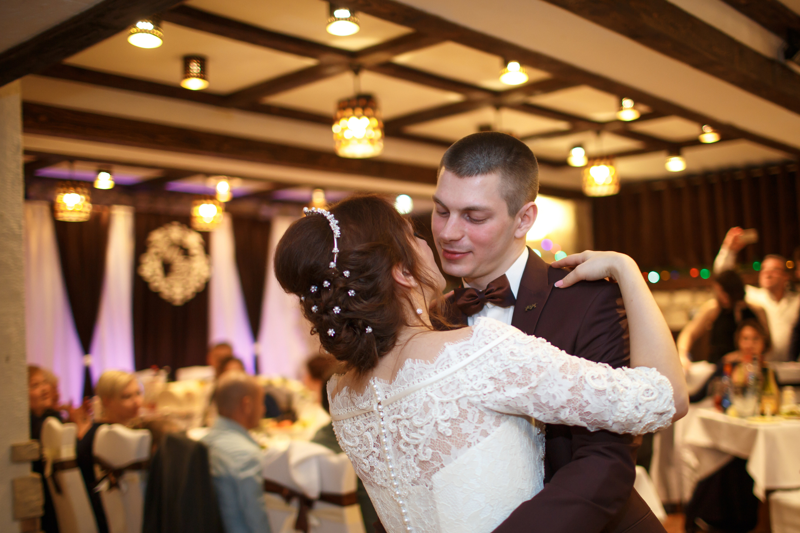 Ксюша и Иван, Таганский ЗАГС, фотостудия Famous Studios. Свадебный и репортажный фотограф (Москва, Королев и другие)