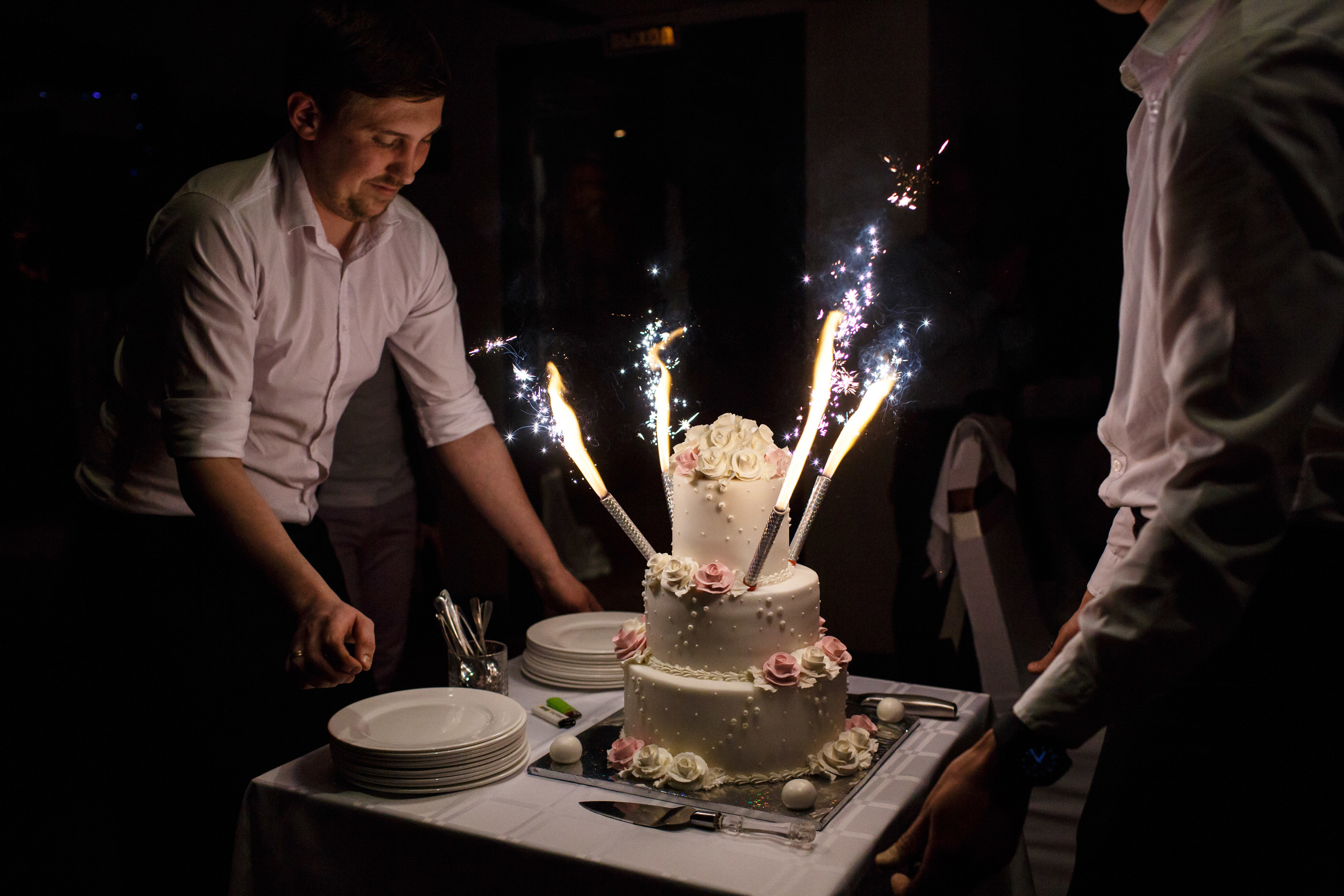 Ксюша и Иван, Таганский ЗАГС, фотостудия Famous Studios. Свадебный и репортажный фотограф (Москва, Королев и другие)