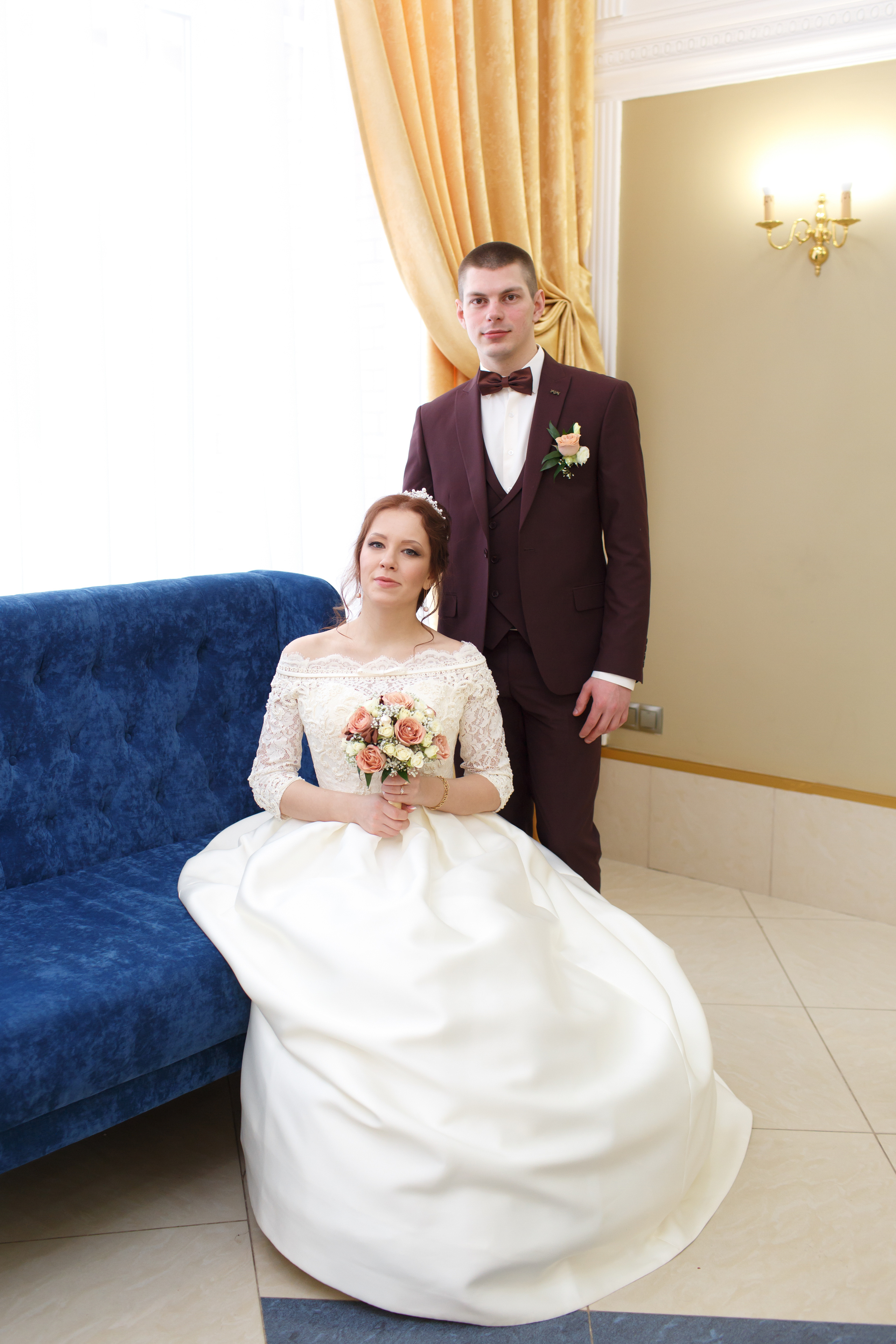 Ксюша и Иван, Таганский ЗАГС, фотостудия Famous Studios. Свадебный и репортажный фотограф (Москва, Королев и другие)