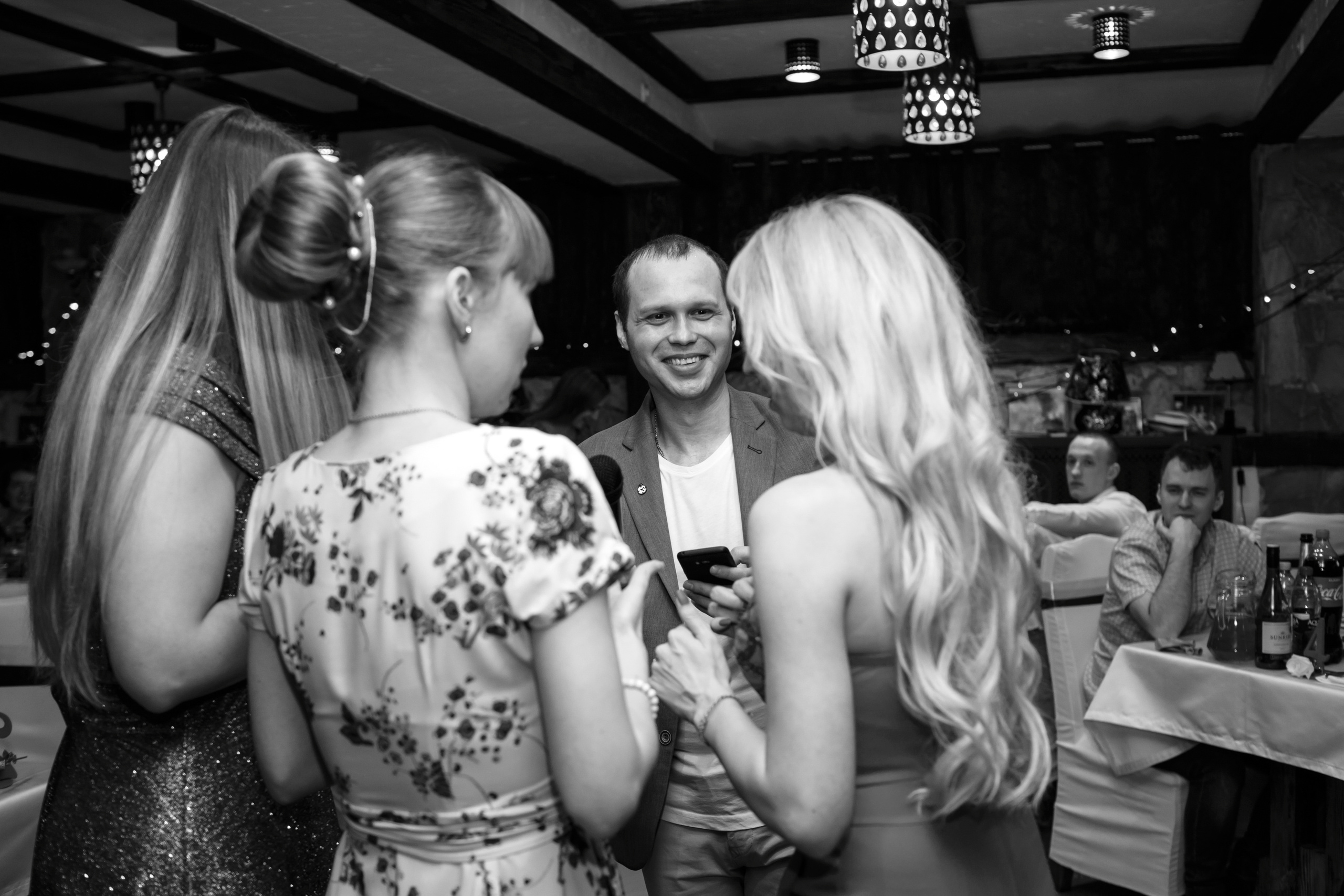 Ксюша и Иван, Таганский ЗАГС, фотостудия Famous Studios. Свадебный и репортажный фотограф (Москва, Королев и другие)