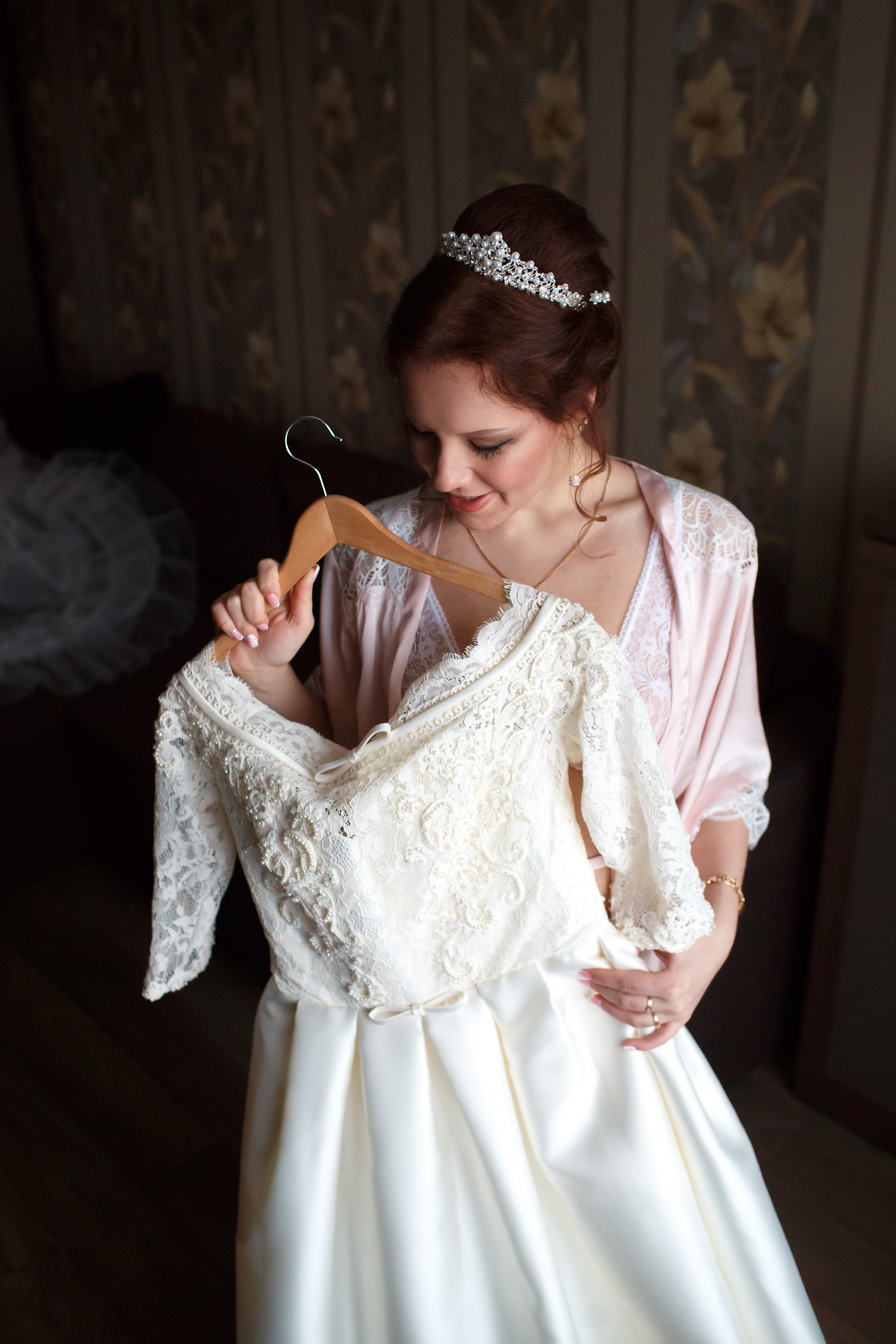 Ксюша и Иван, Таганский ЗАГС, фотостудия Famous Studios. Свадебный и репортажный фотограф (Москва, Королев и другие)