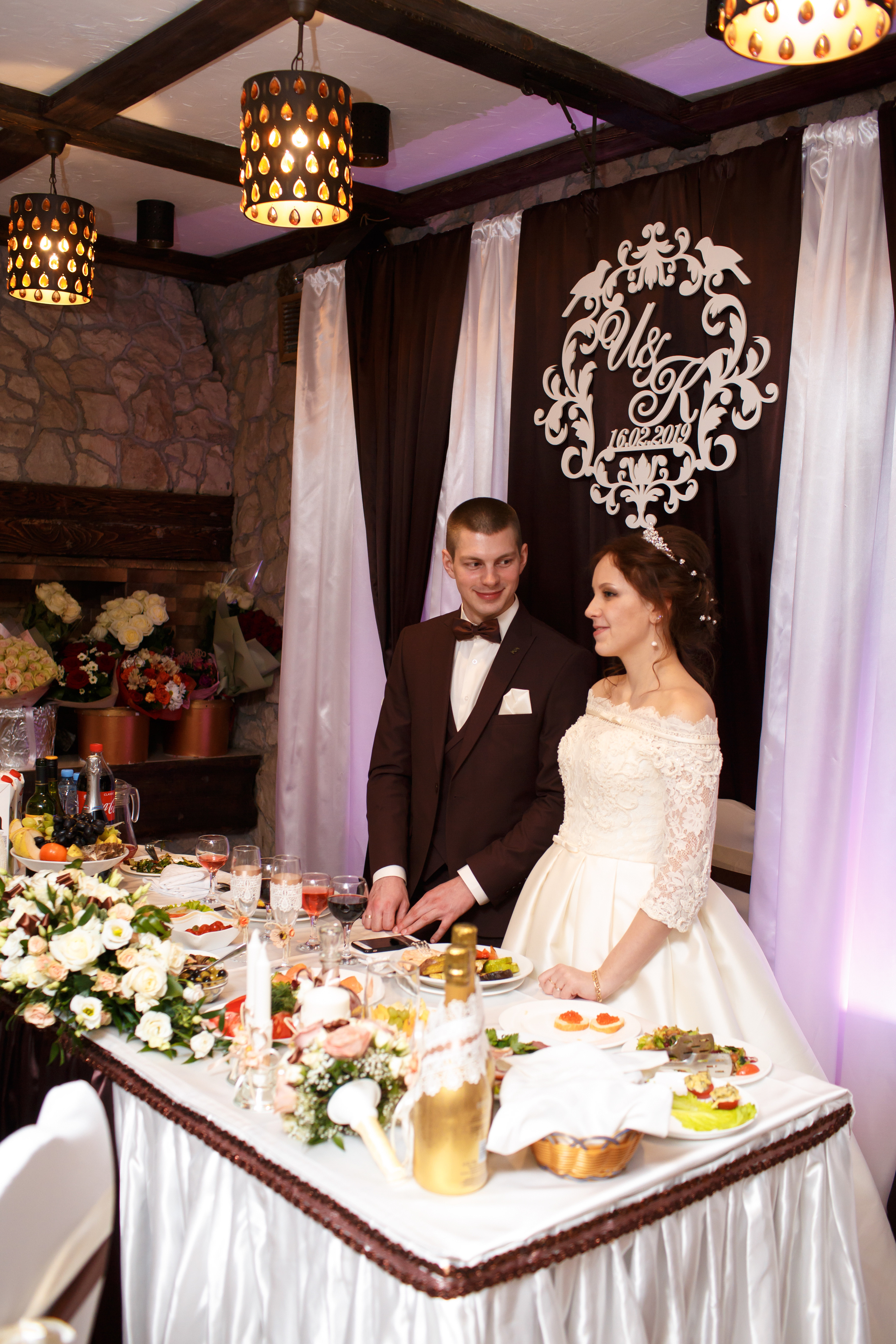 Ксюша и Иван, Таганский ЗАГС, фотостудия Famous Studios. Свадебный и репортажный фотограф (Москва, Королев и другие)