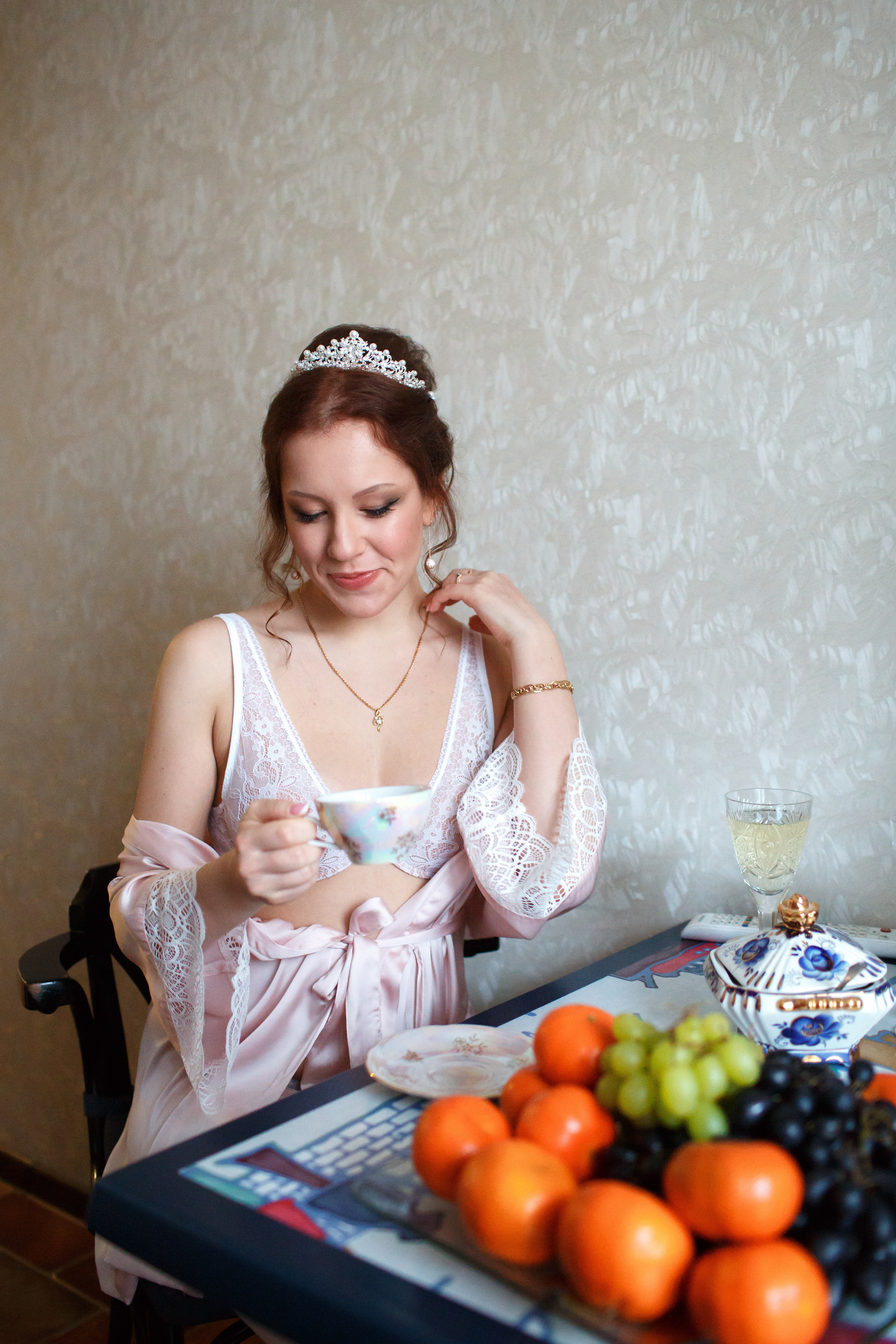 Ксюша и Иван, Таганский ЗАГС, фотостудия Famous Studios. Свадебный и репортажный фотограф (Москва, Королев и другие)