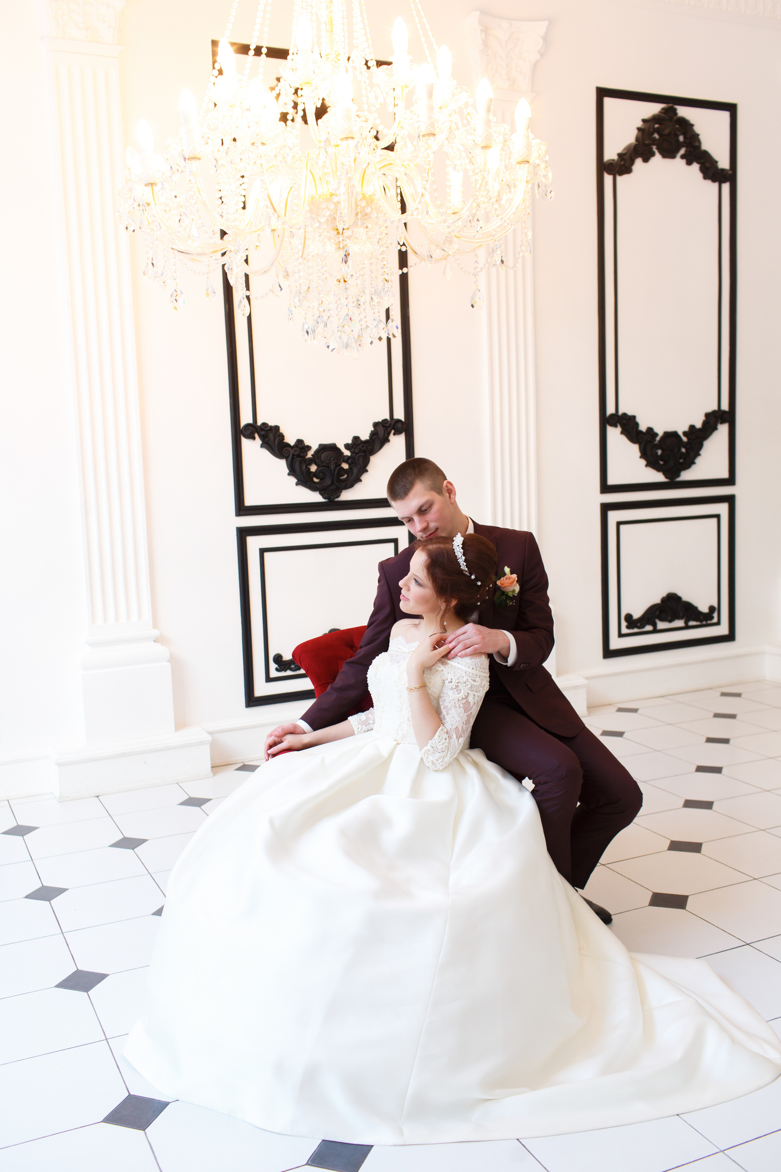 Ксюша и Иван, Таганский ЗАГС, фотостудия Famous Studios. Свадебный и репортажный фотограф (Москва, Королев и другие)