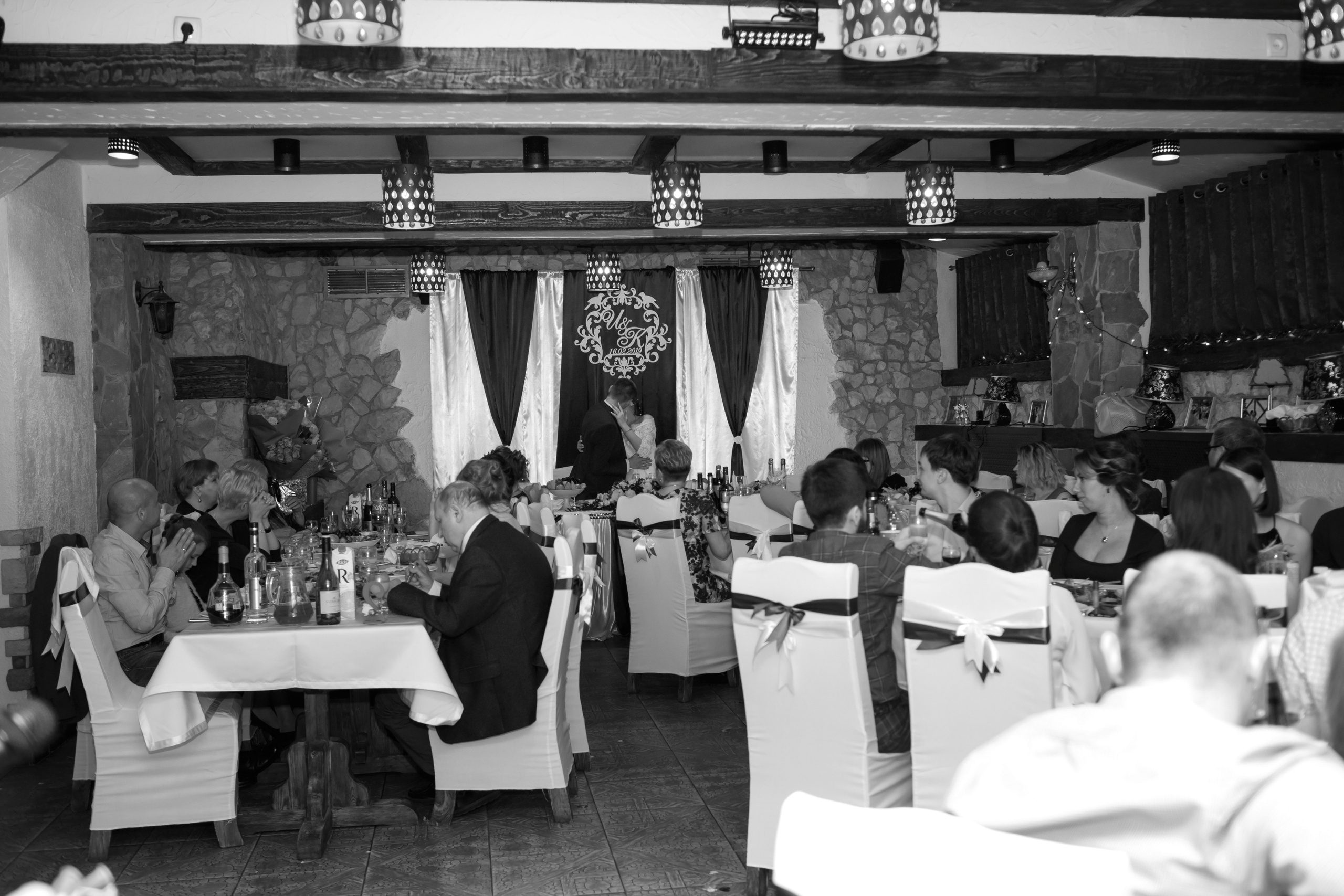 Ксюша и Иван, Таганский ЗАГС, фотостудия Famous Studios. Свадебный и репортажный фотограф (Москва, Королев и другие)