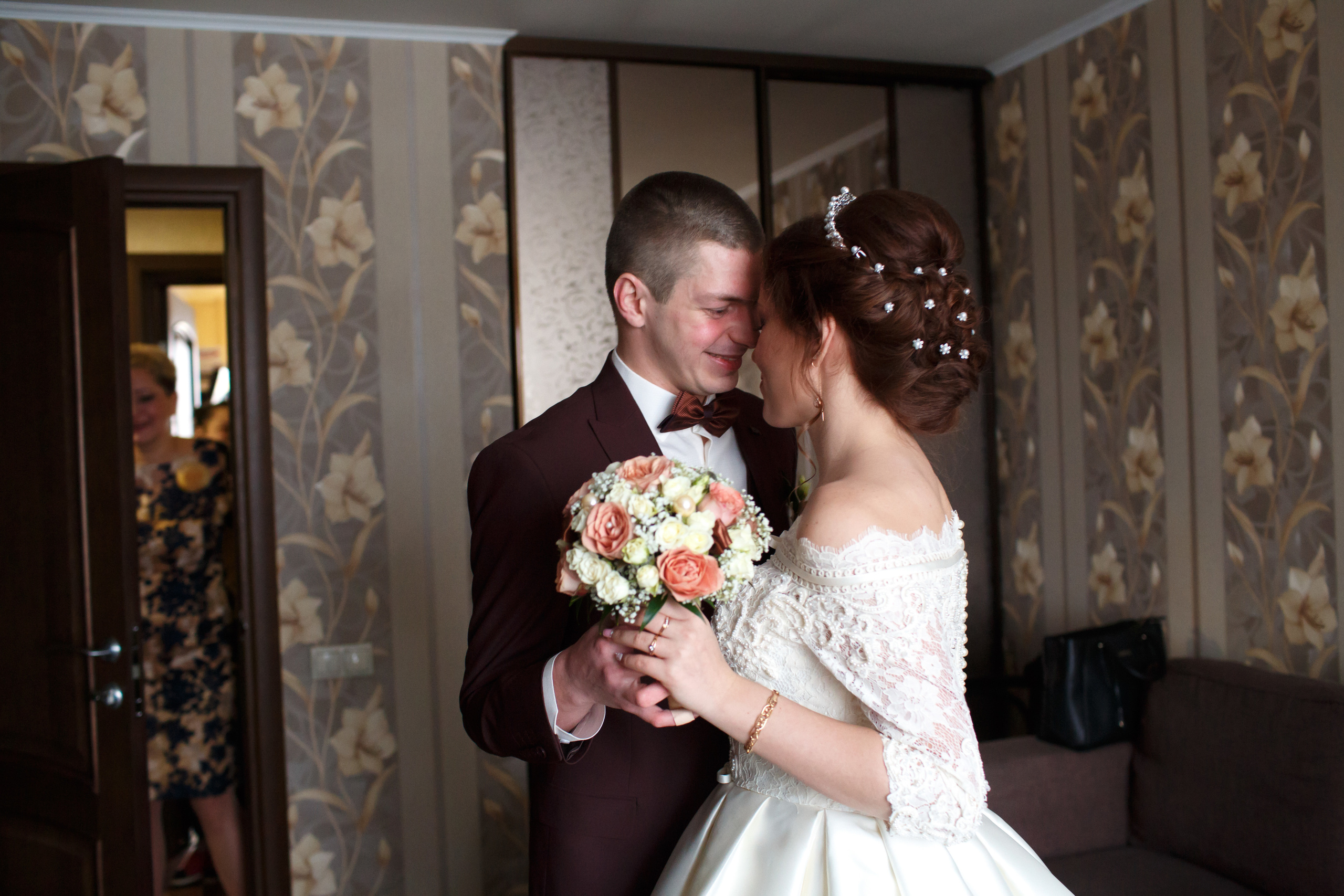 Ксюша и Иван, Таганский ЗАГС, фотостудия Famous Studios. Свадебный и репортажный фотограф (Москва, Королев и другие)