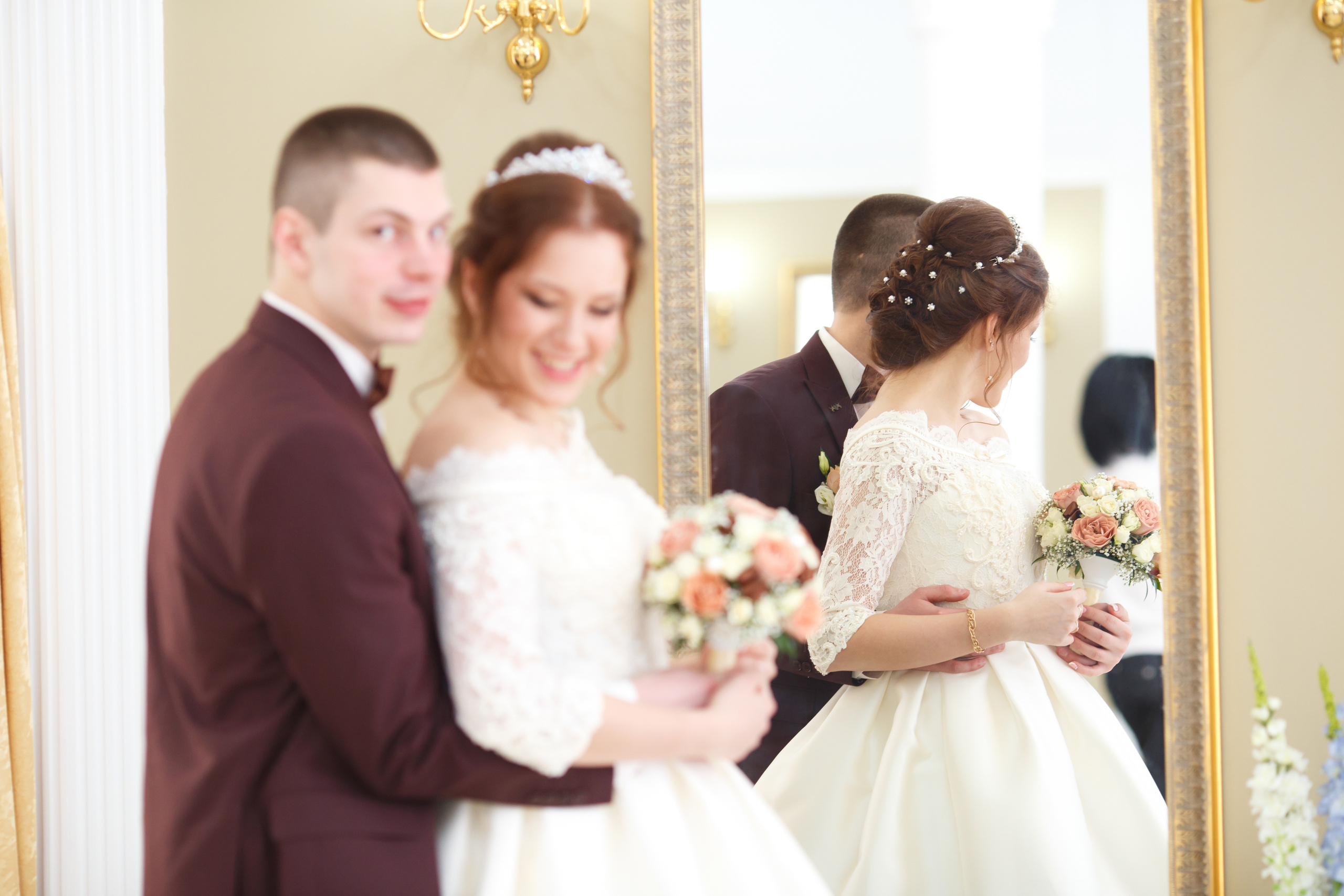 Ксюша и Иван, Таганский ЗАГС, фотостудия Famous Studios. Свадебный и репортажный фотограф (Москва, Королев и другие)