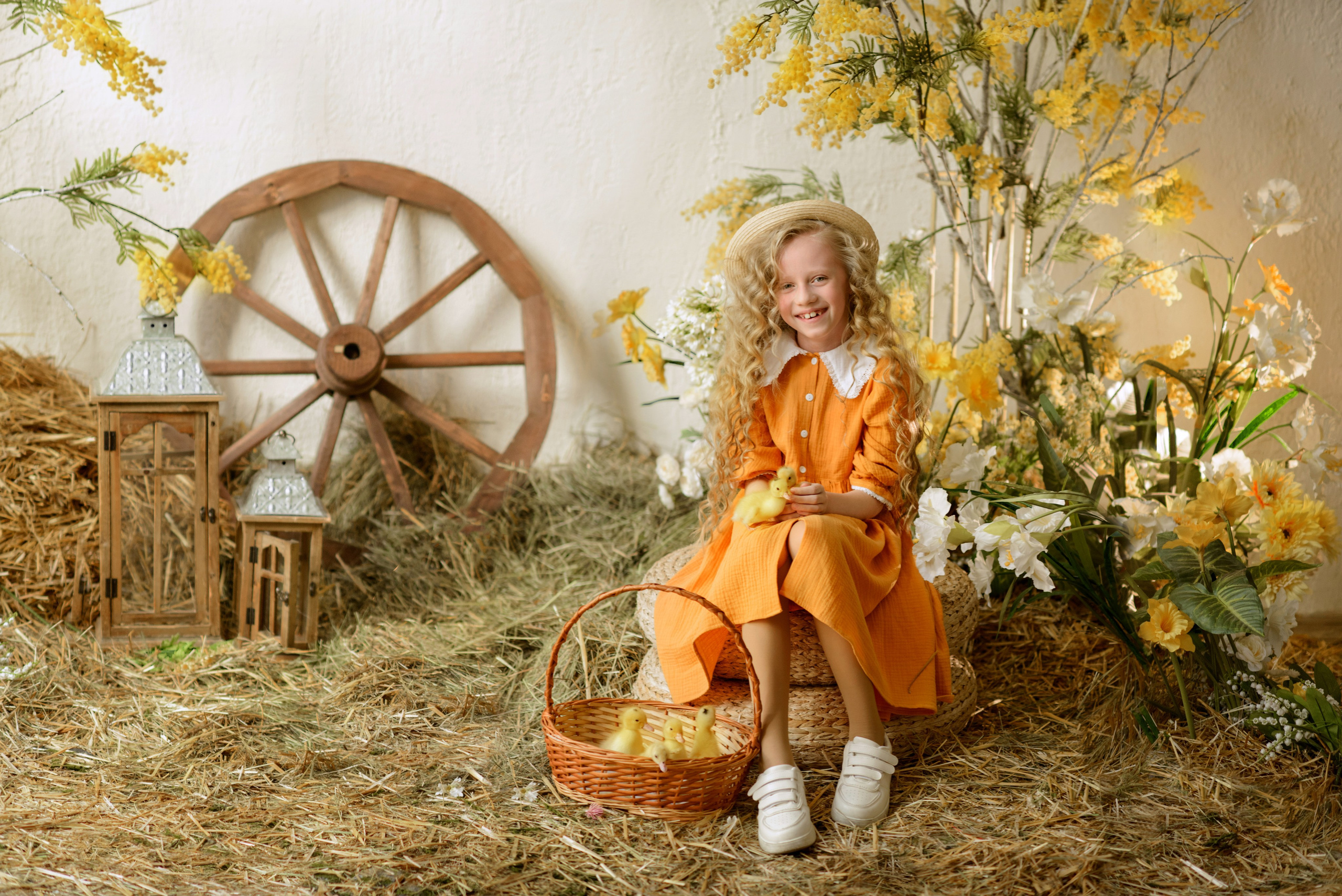 Photo shoot of a girl with goslings and a hat. Photographer Elena Carruthers, Scotland