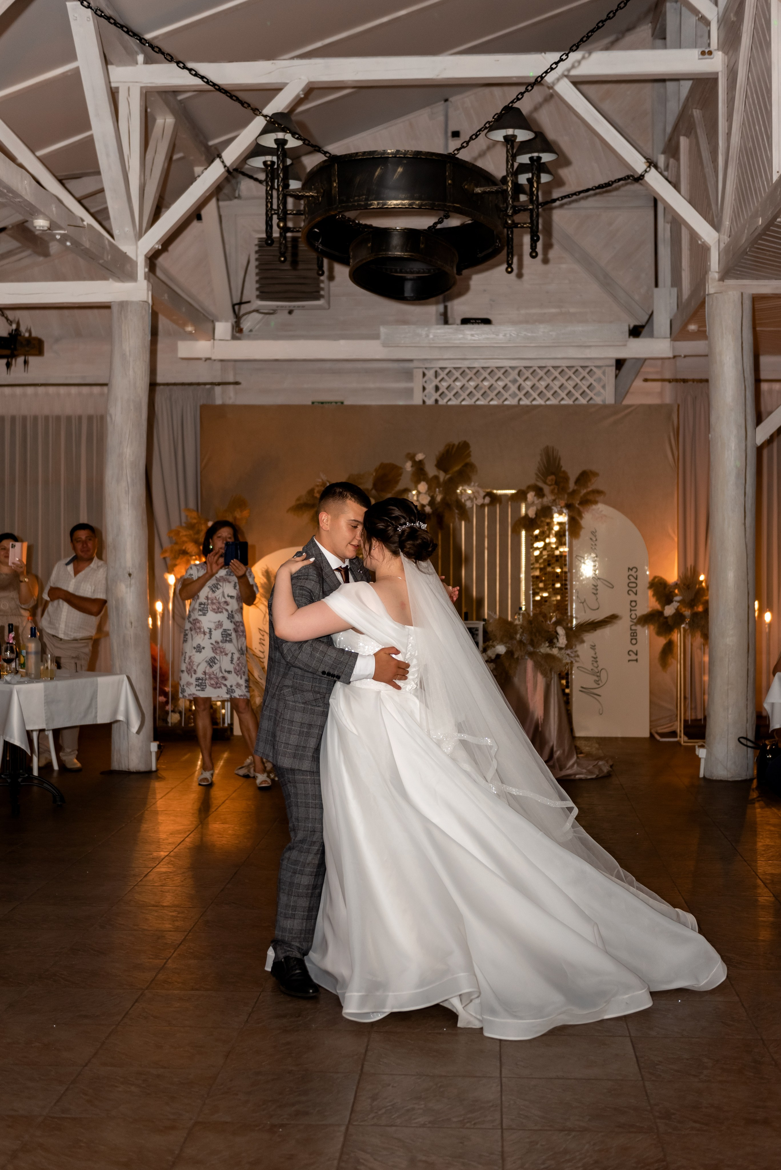 Елизавета и Максим. Свадебный и семейный фотограф в Алексеевке Марина Купреева