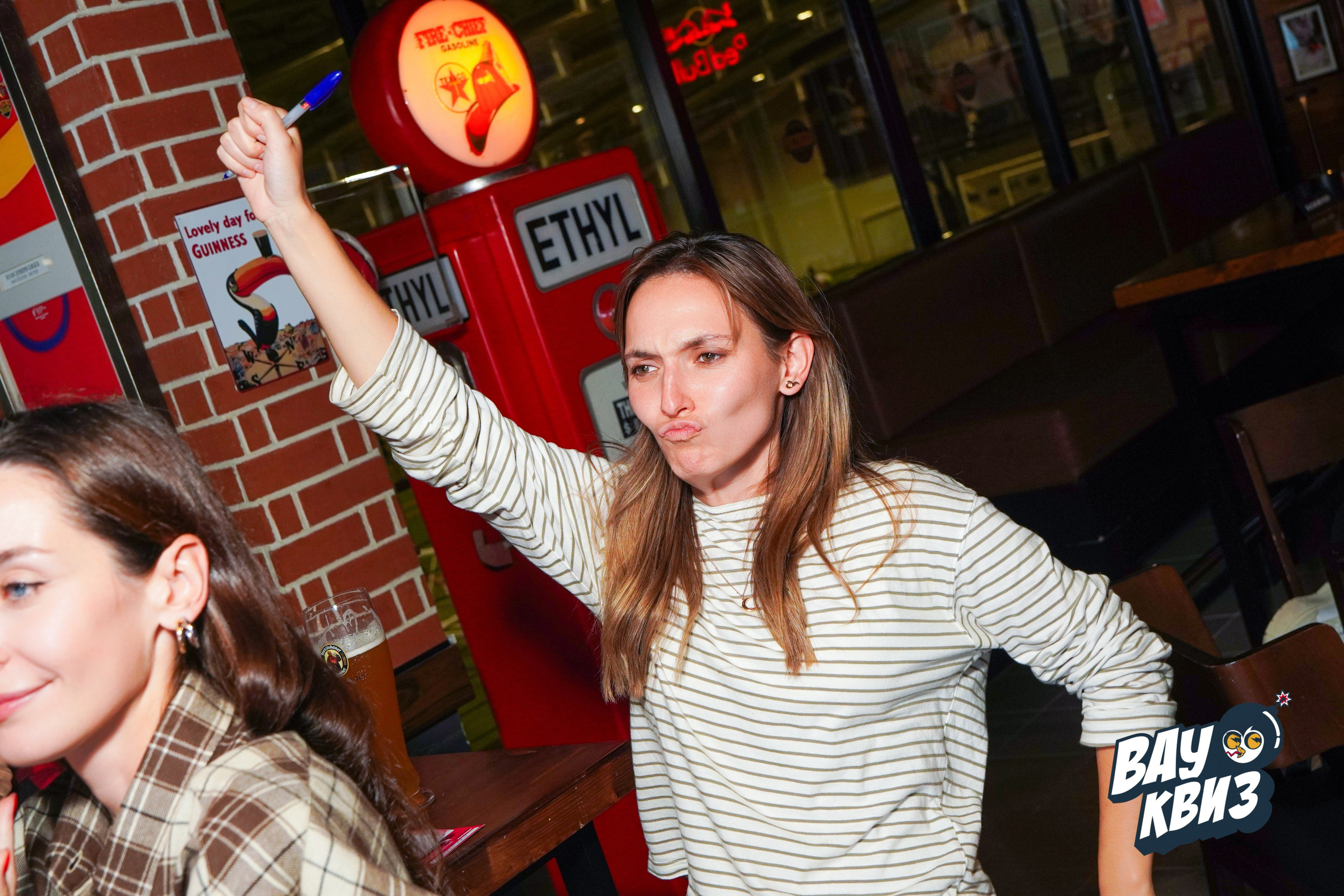 WOW QUIZ DUBAI. Фото | Видео Контент Мишель Ватаманюк