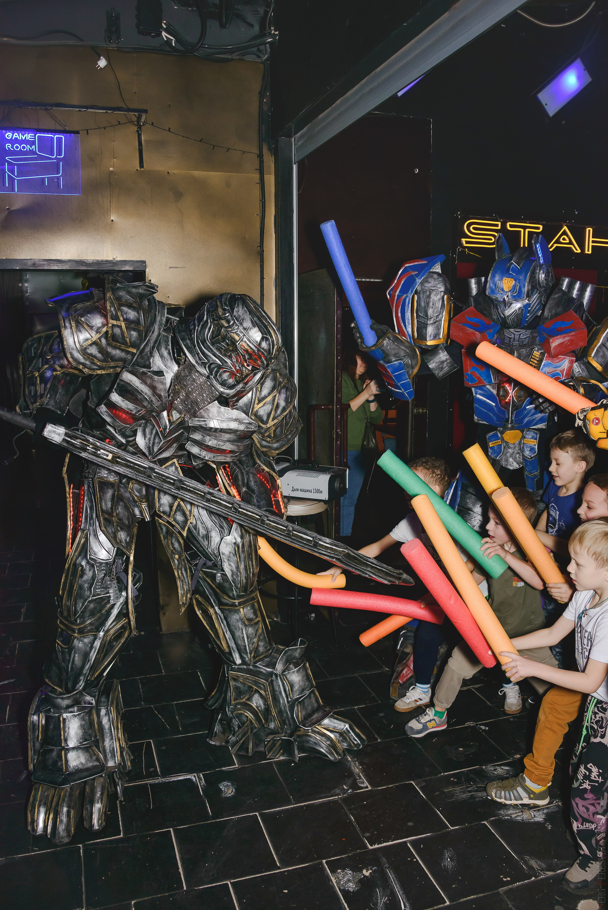 Шоу Трансформеров. Ваш фотограф на праздник в Москве, Раменском, Жуковском, Люберцах