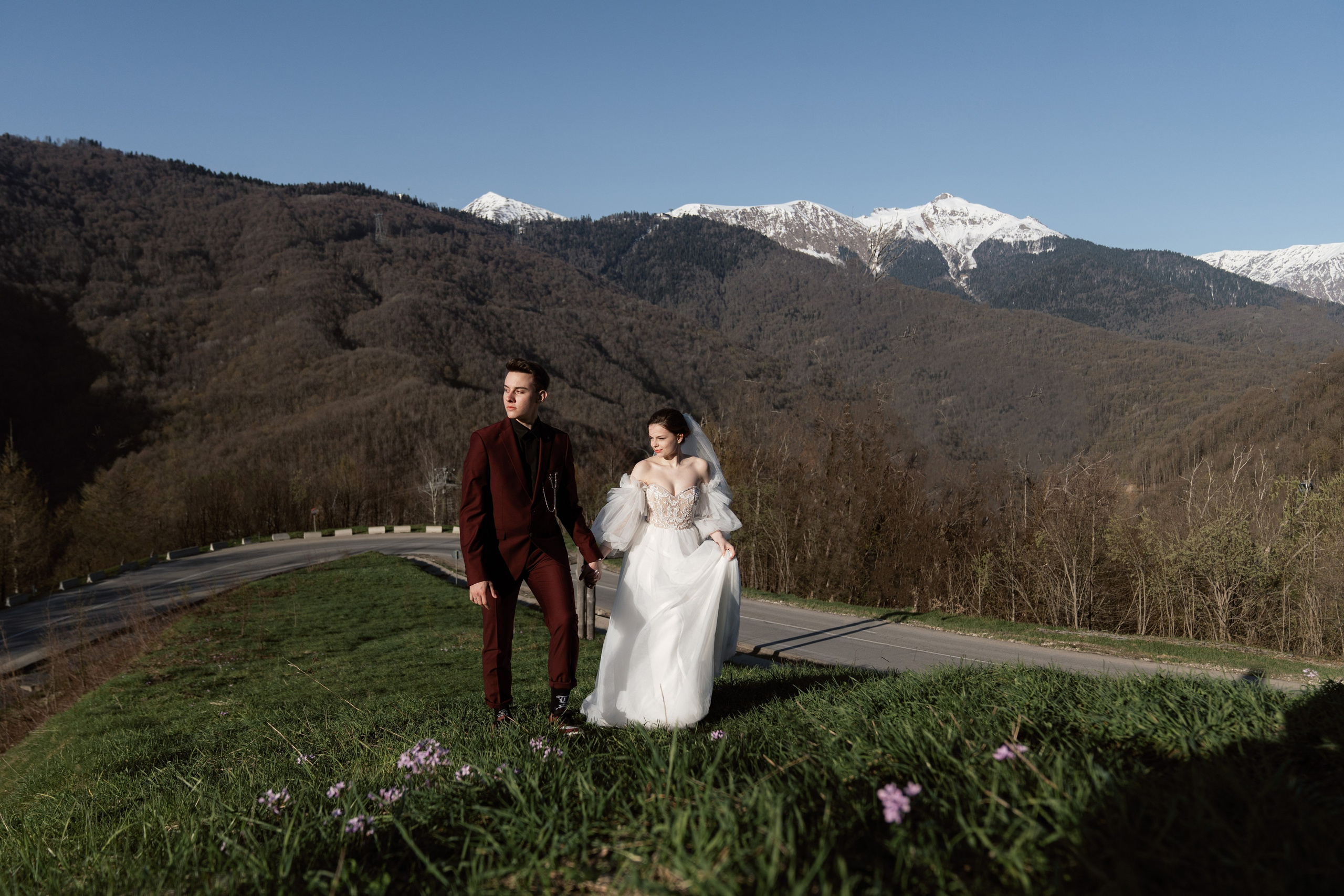 Свадебный фотограф Сочи Фототур на кабриолете. Свадебный фотограф в Сочи и Адлере — Фотосессии на море и в горах | Виктор Рогулев