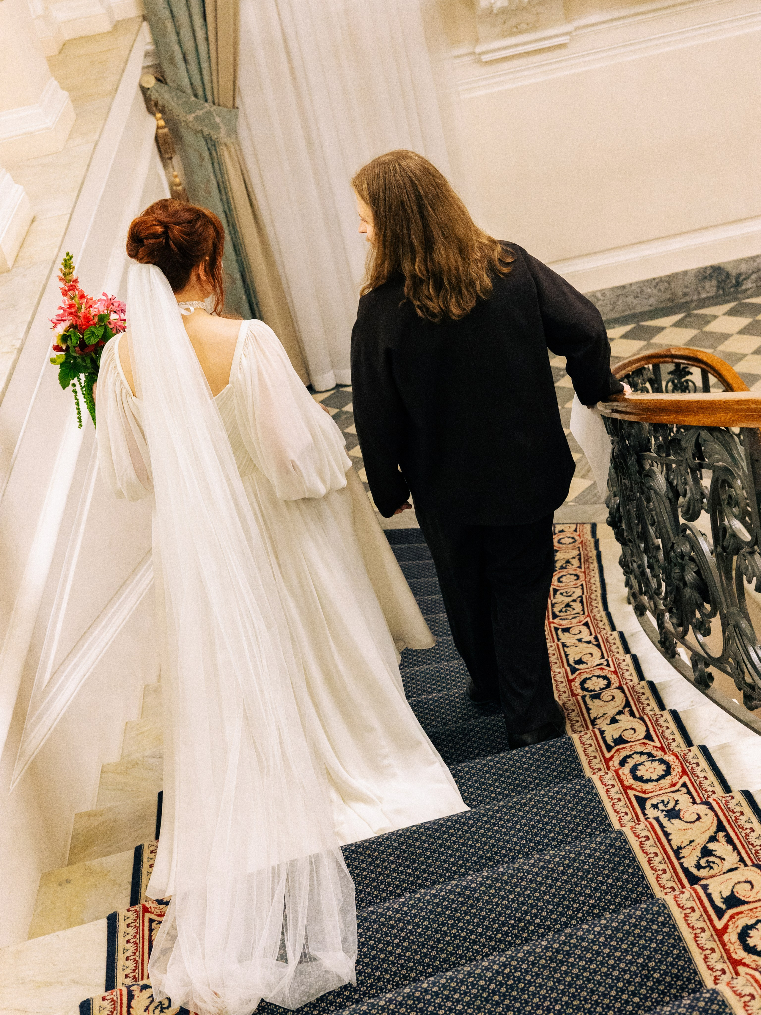 Камерные свадьбы: цифра. Портретный и репортажный фотограф Полина Дё