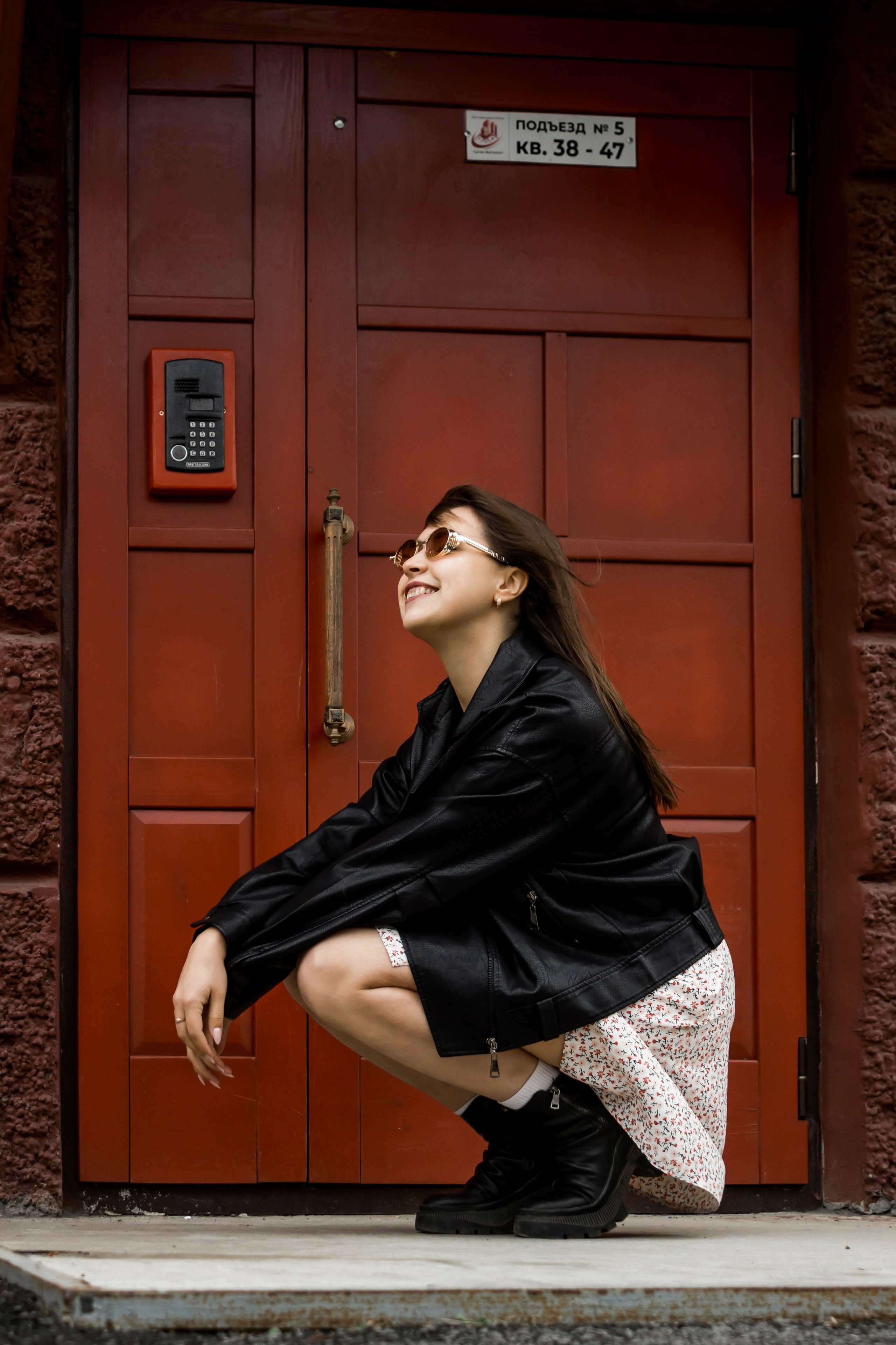 А девушка по городу шагает…. Семейный фотограф в Нижнем Тагиле