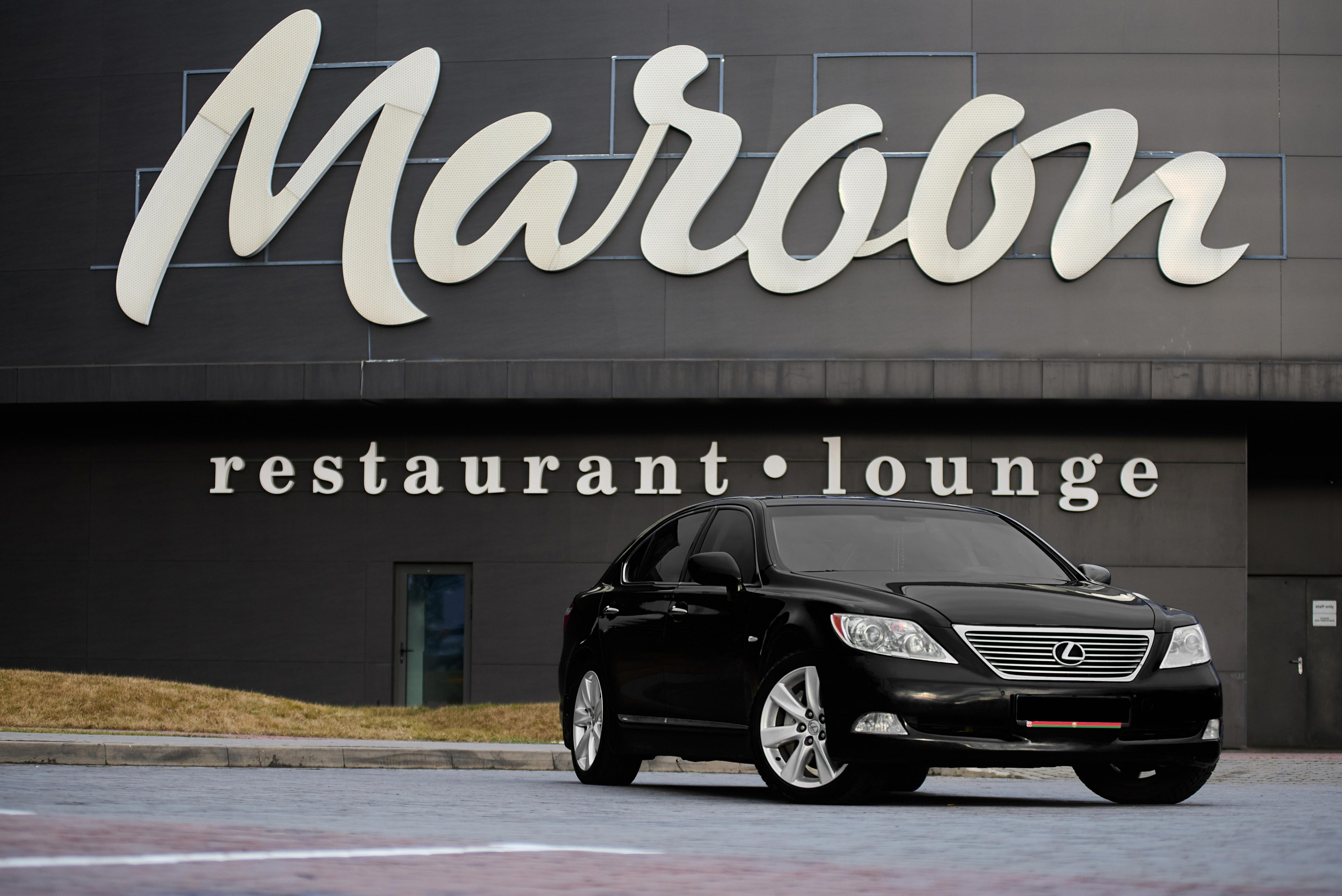 Lexus LS460L. Автомобильный и интерьерный фотограф в Минске Александр Тагаев