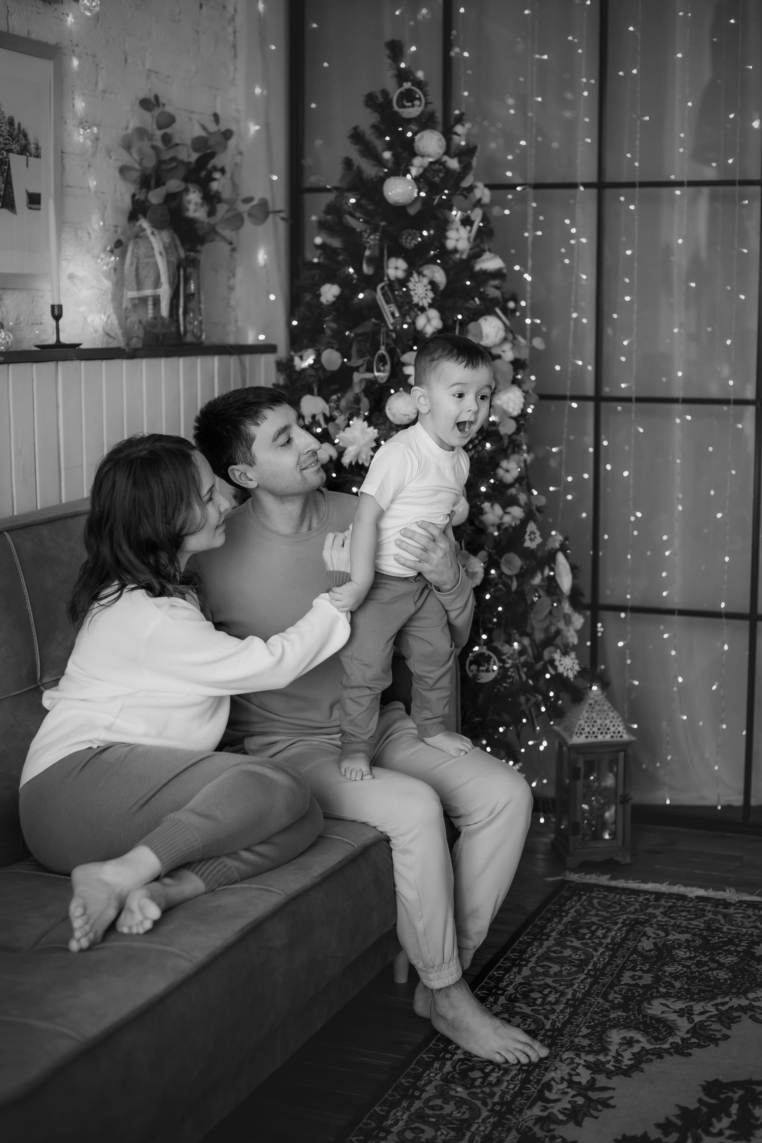 Новогодняя фотосессия. Фотограф Лейла Насибова-женский портрет, семейные фотосессии, контент