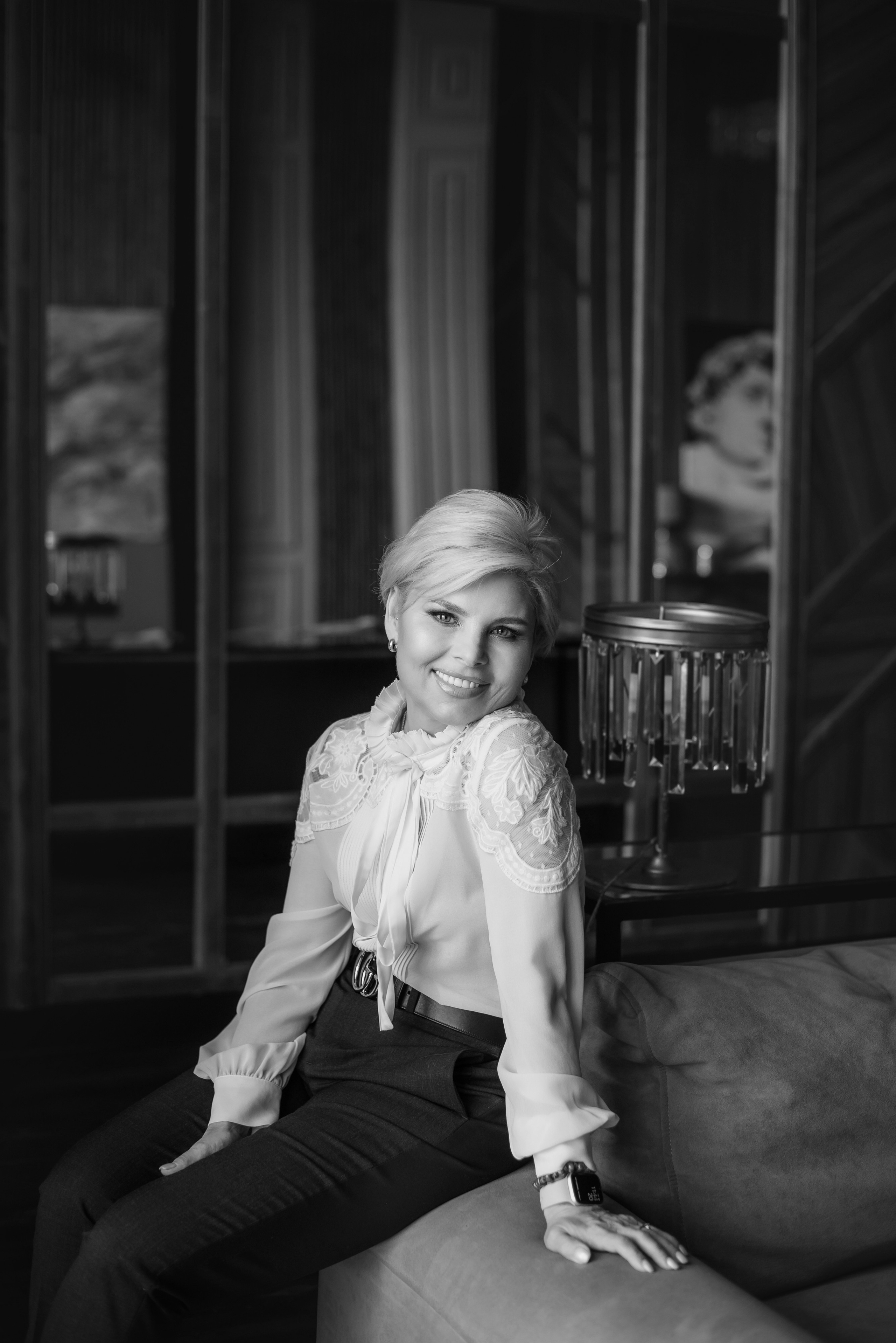 Ретушь. Фотограф Лейла Насибова-женский портрет, семейные фотосессии, контент