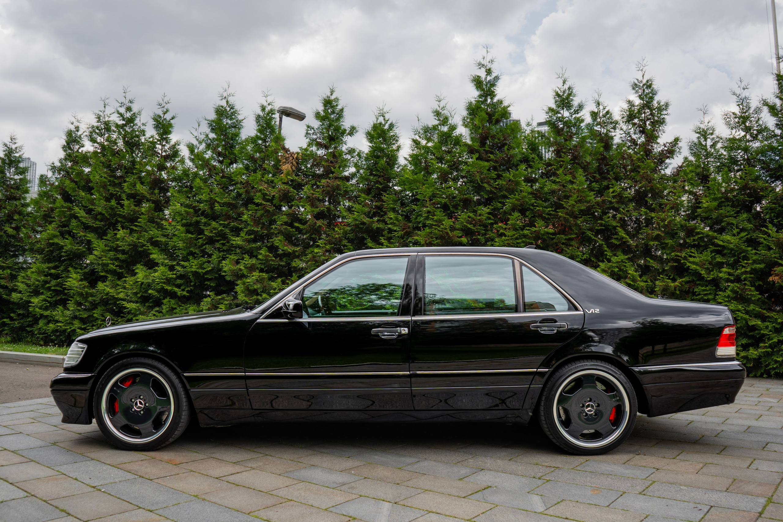 Mercedes W140. Автомобильный фотограф Ногинск Денис Городок