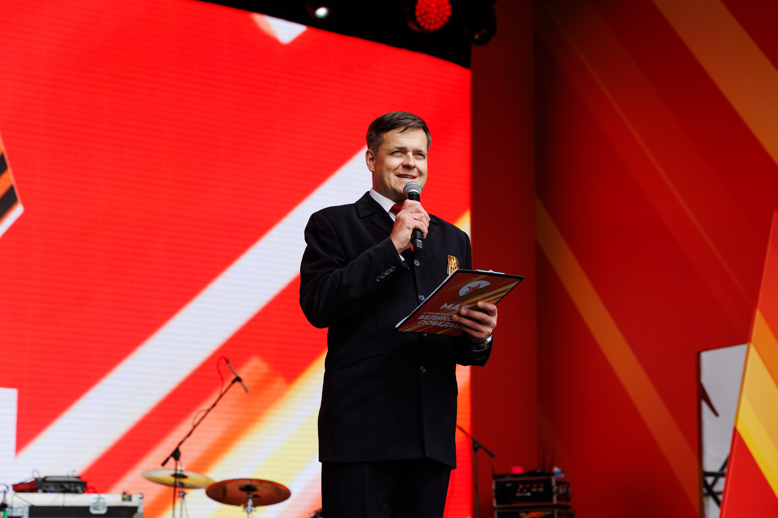 9 Мая. Репортажный Фотограф в Москве Юра Гушан