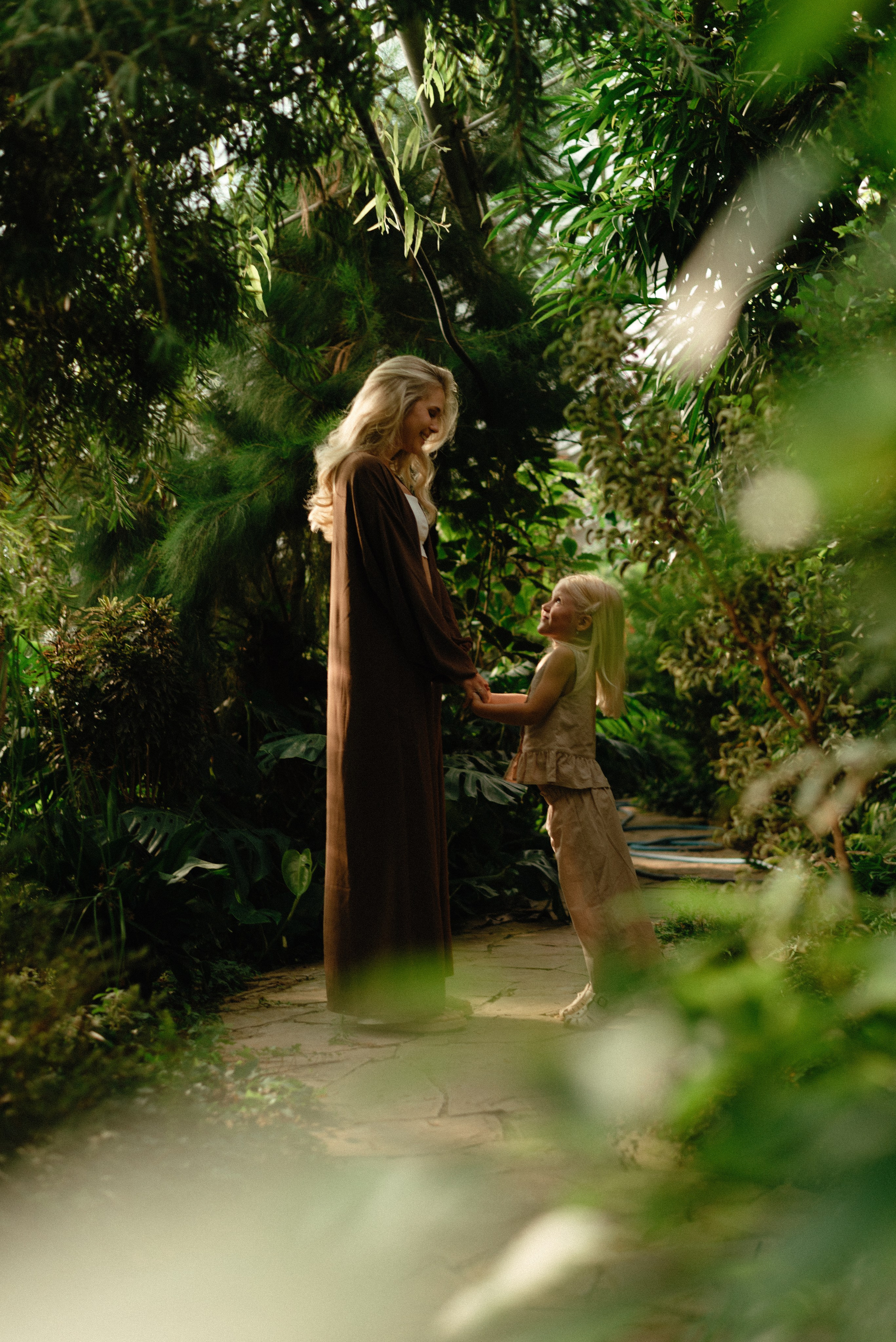 Ангелина и Таня