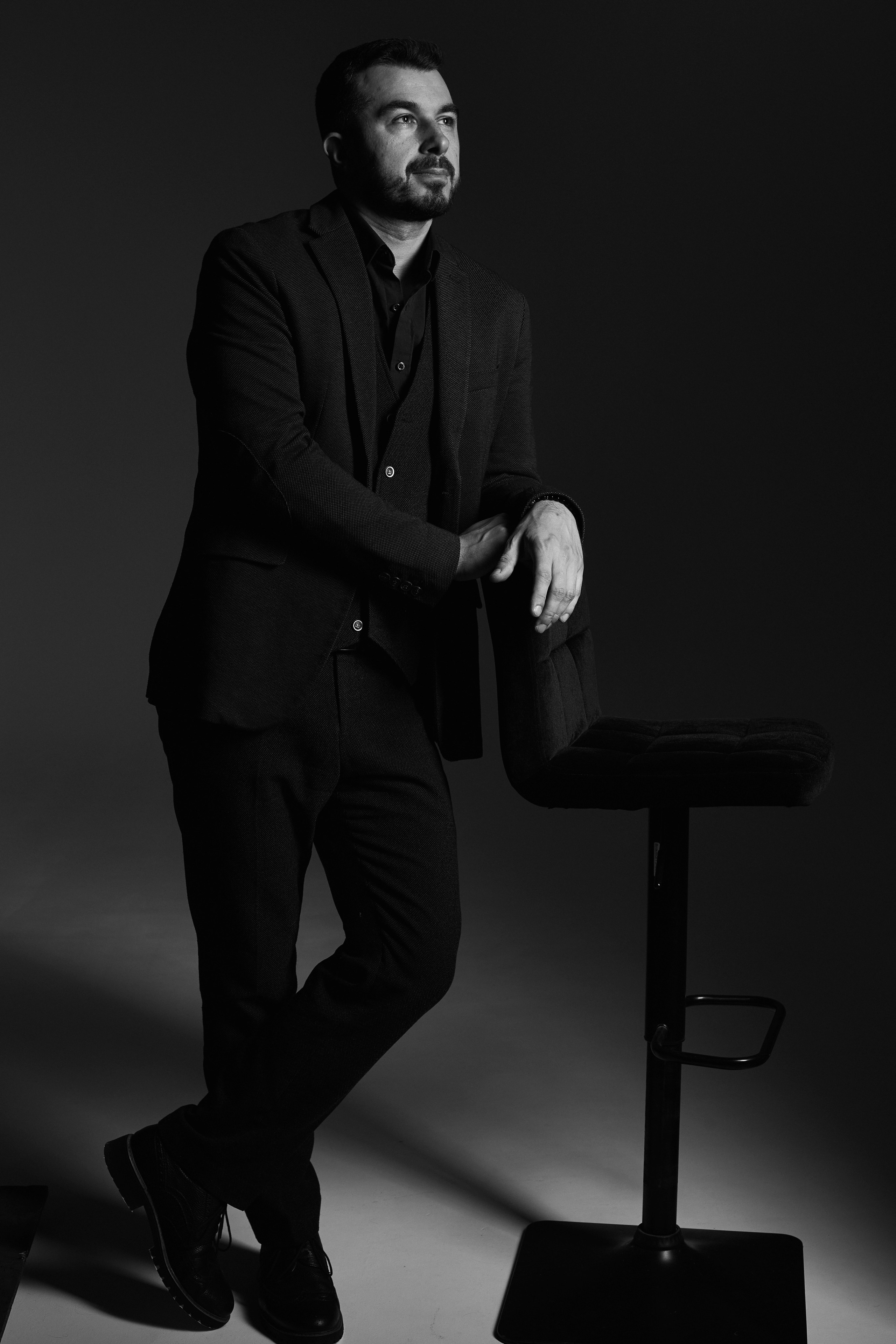 Мужская фотосессия в студии Brikman Москва. Анна Потявина. Фотограф Москва