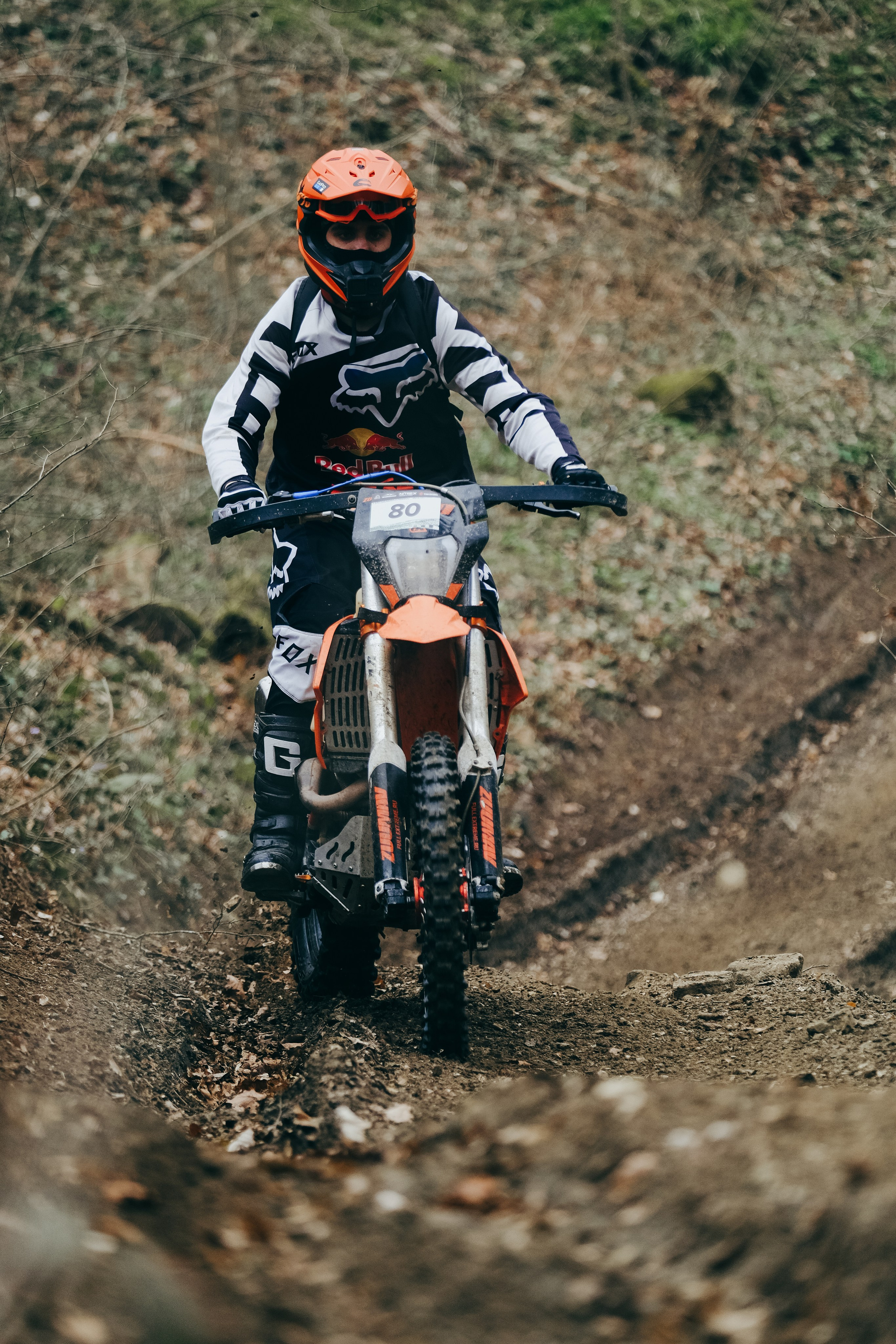 Съемка для Sharmax Moto в Горячем Ключе. Свадебный фотограф Денис Ожигин в Краснодаре и крае. Эмоциональная и стильная съемка вашего дня