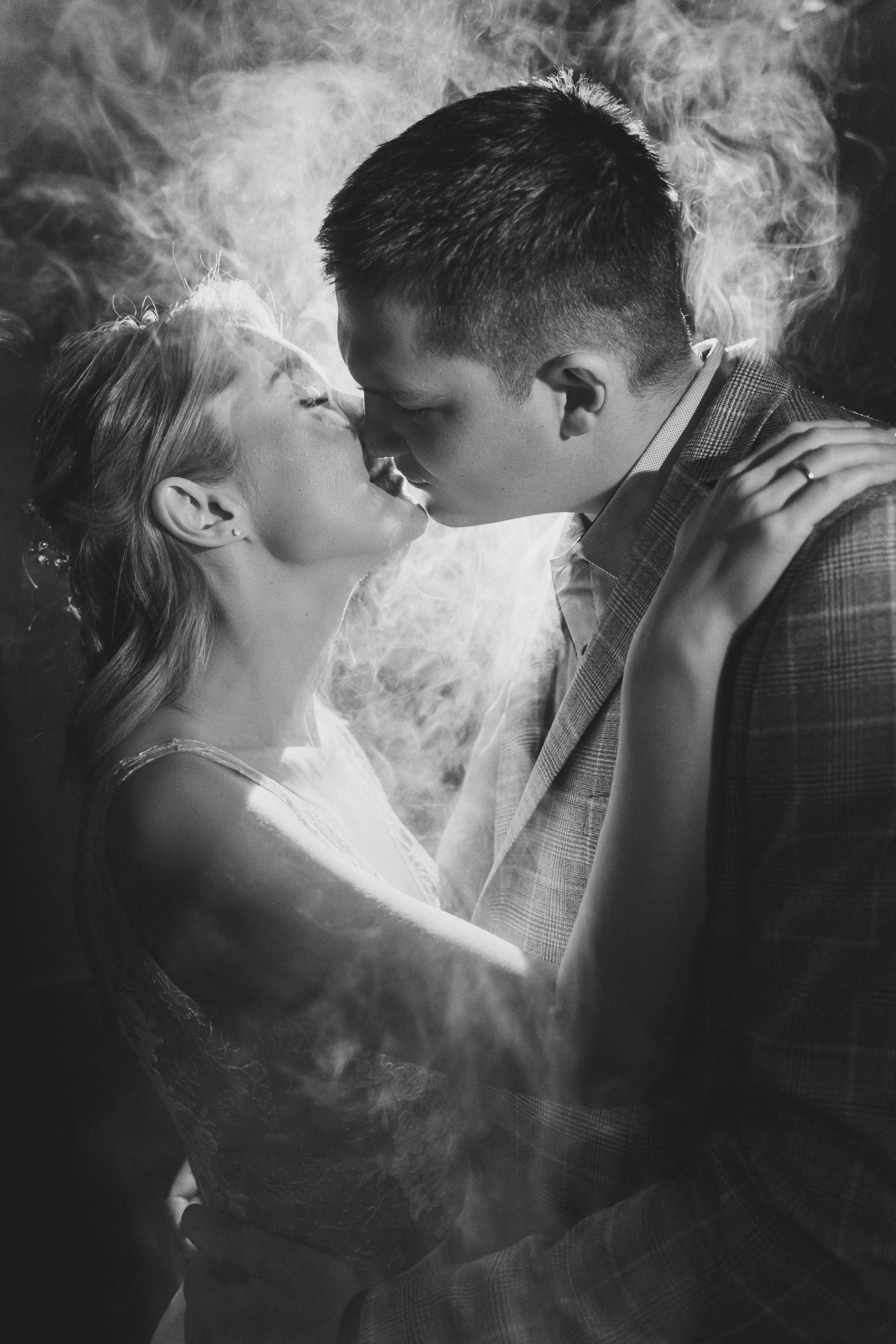 Свадебная съёмка Рианы и Юрия. Свадебный фотограф в Новосибирске Maxfotonsk (Максим Сысолятин)