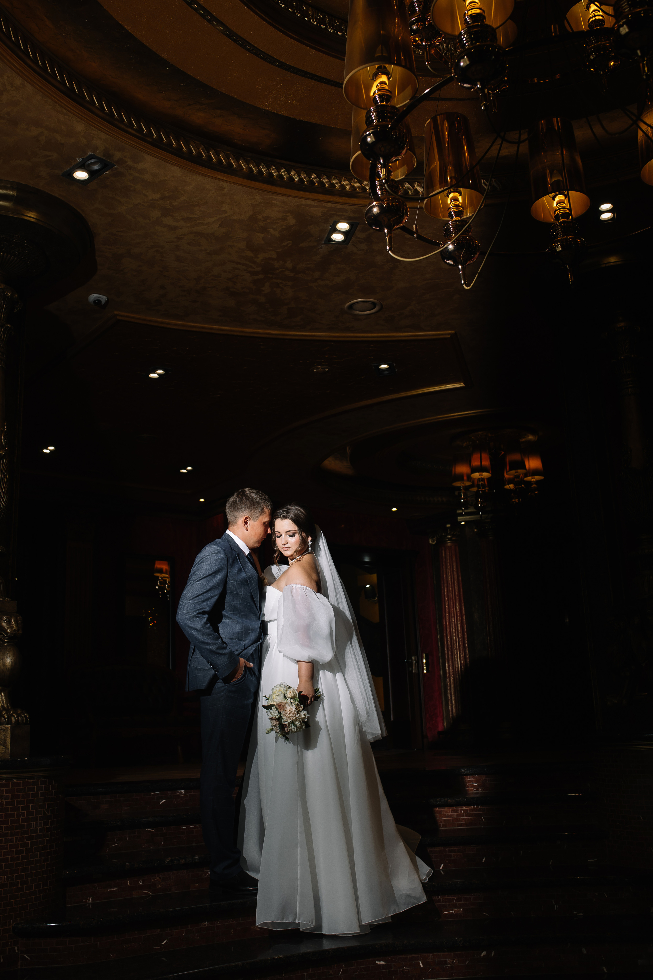 Александр и Алина. Свадебный фотограф и видеограф в Омске — Виталий и Алёна Орлянд