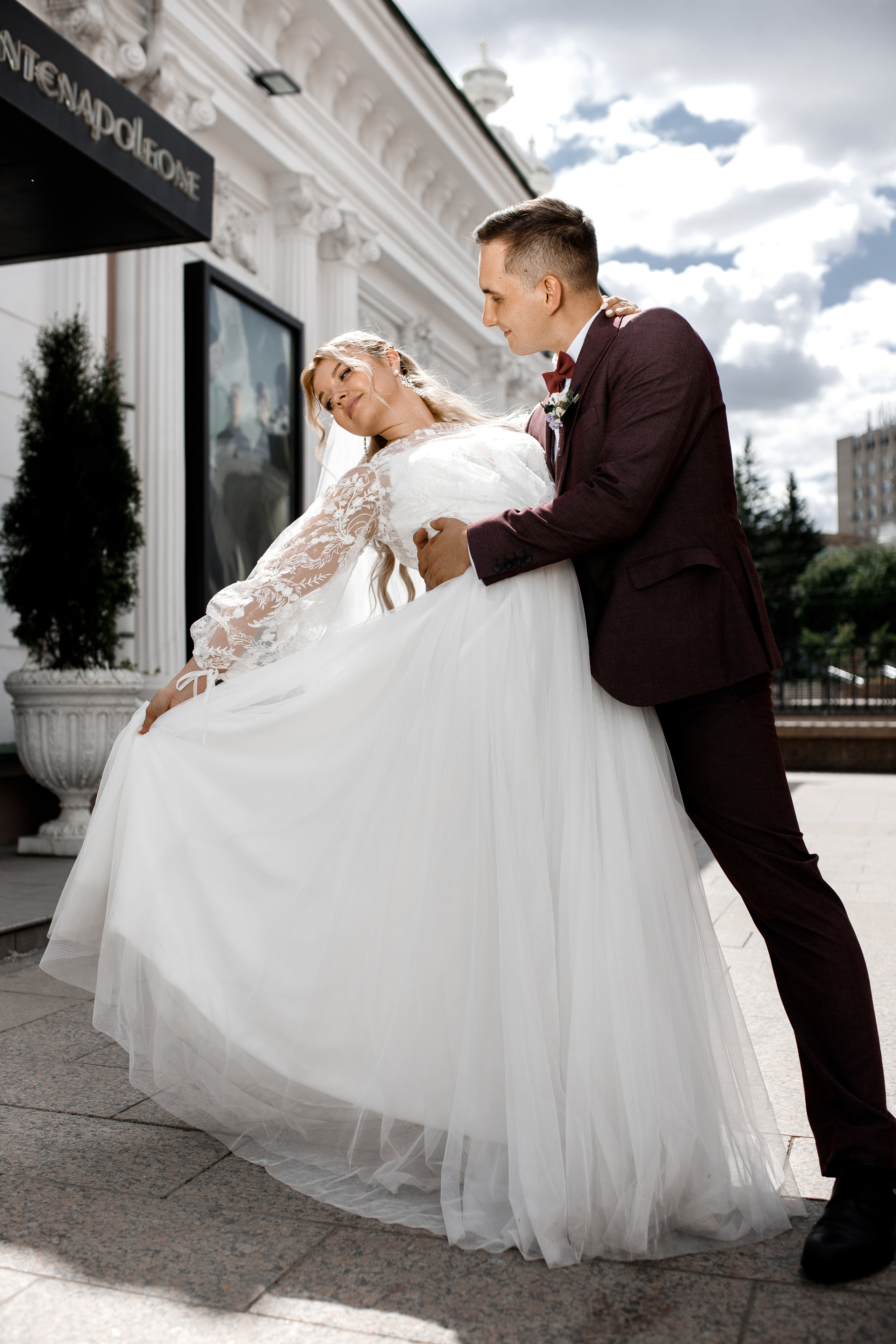 Евгений и Алёна. Свадебный фотограф и видеограф в Омске — Виталий и Алёна Орлянд