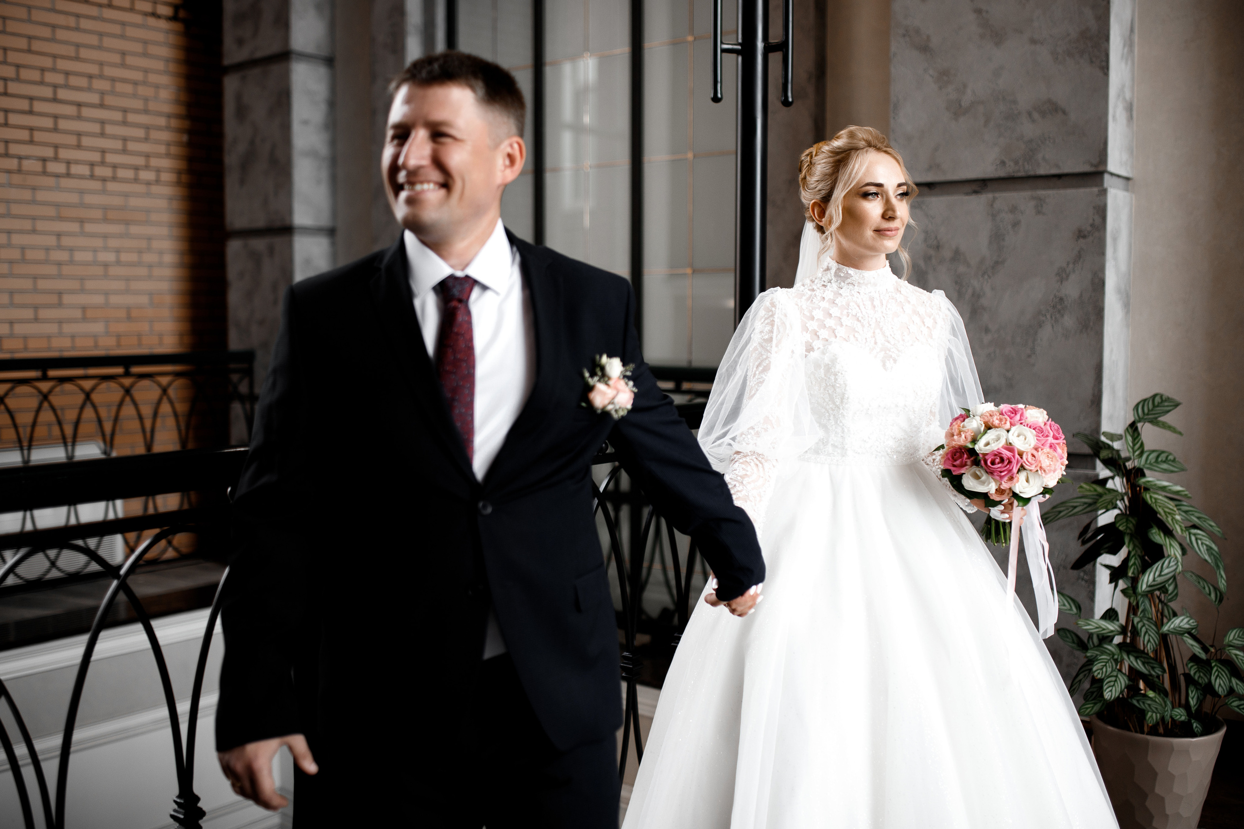 Артём и Анастасия. Свадебный фотограф и видеограф в Омске — Виталий и Алёна Орлянд