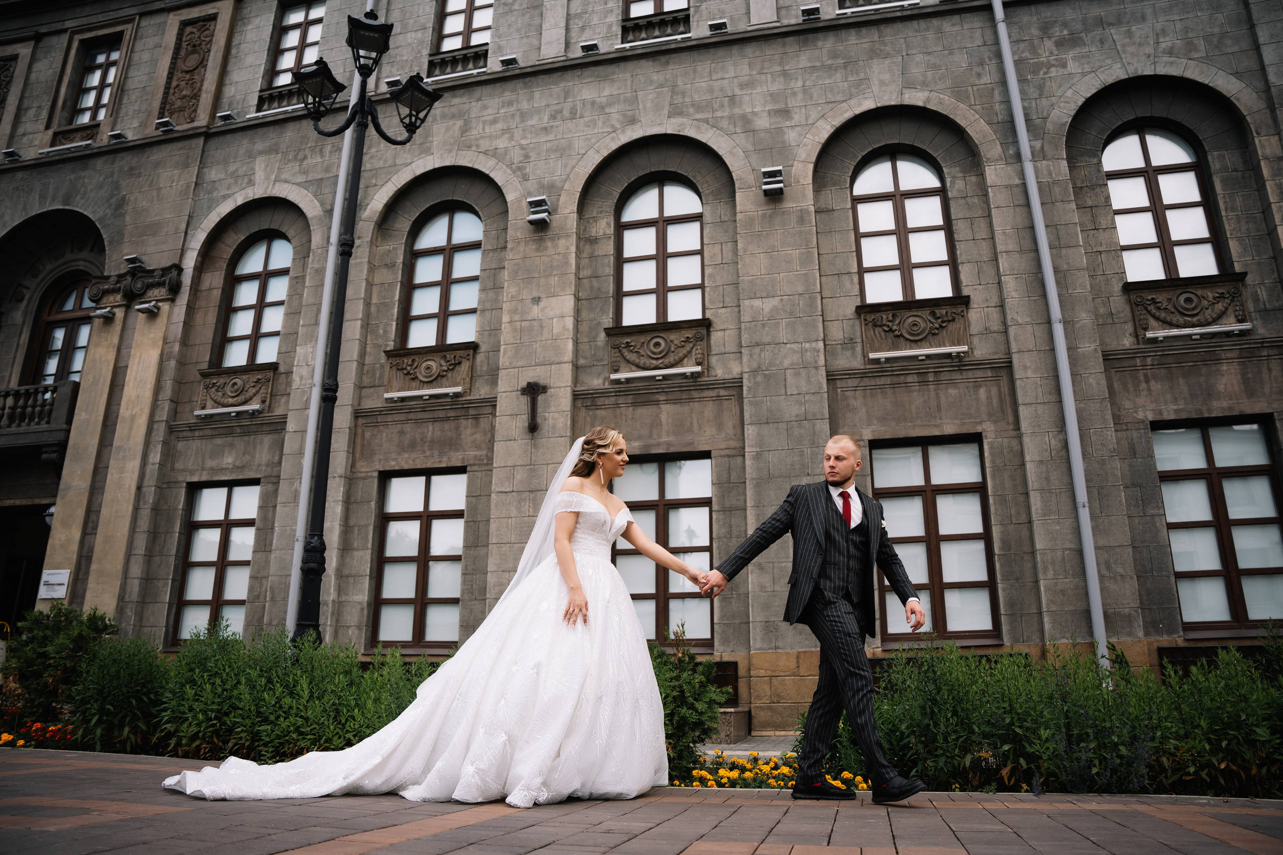 Владислав и Любовь. Свадебный фотограф и видеограф в Омске — Виталий и Алёна Орлянд