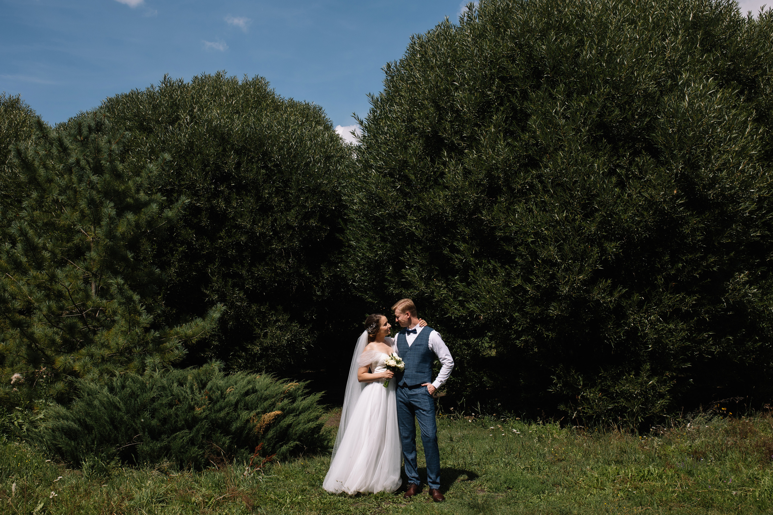 Александр и Александра. Свадебный фотограф и видеограф в Омске — Виталий и Алёна Орлянд