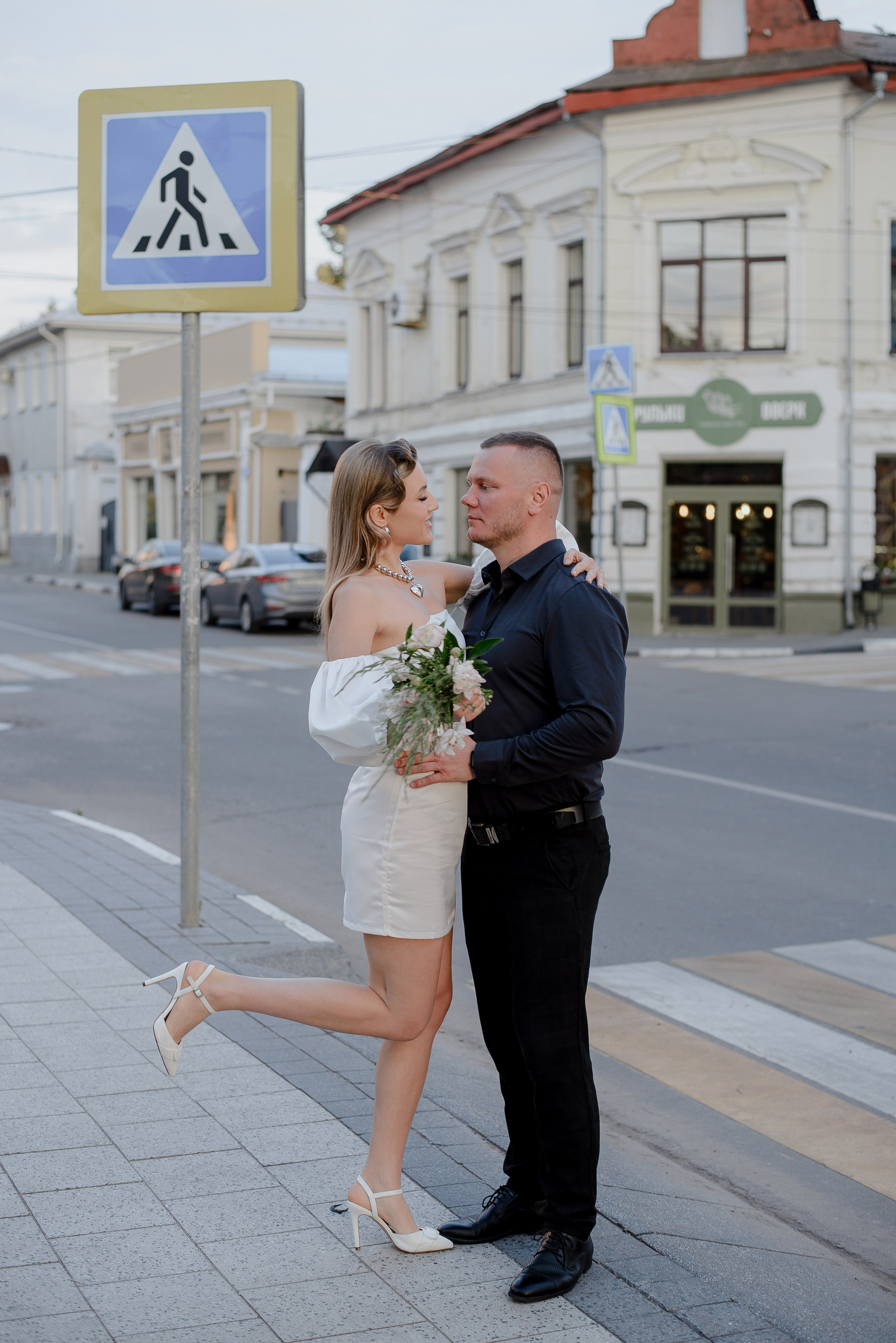 Свадьба и банкеты. Дина — ваш фотограф в Коломне и Москве. Живые портреты, любимые люди, важные события. Всё, что хочется помнить