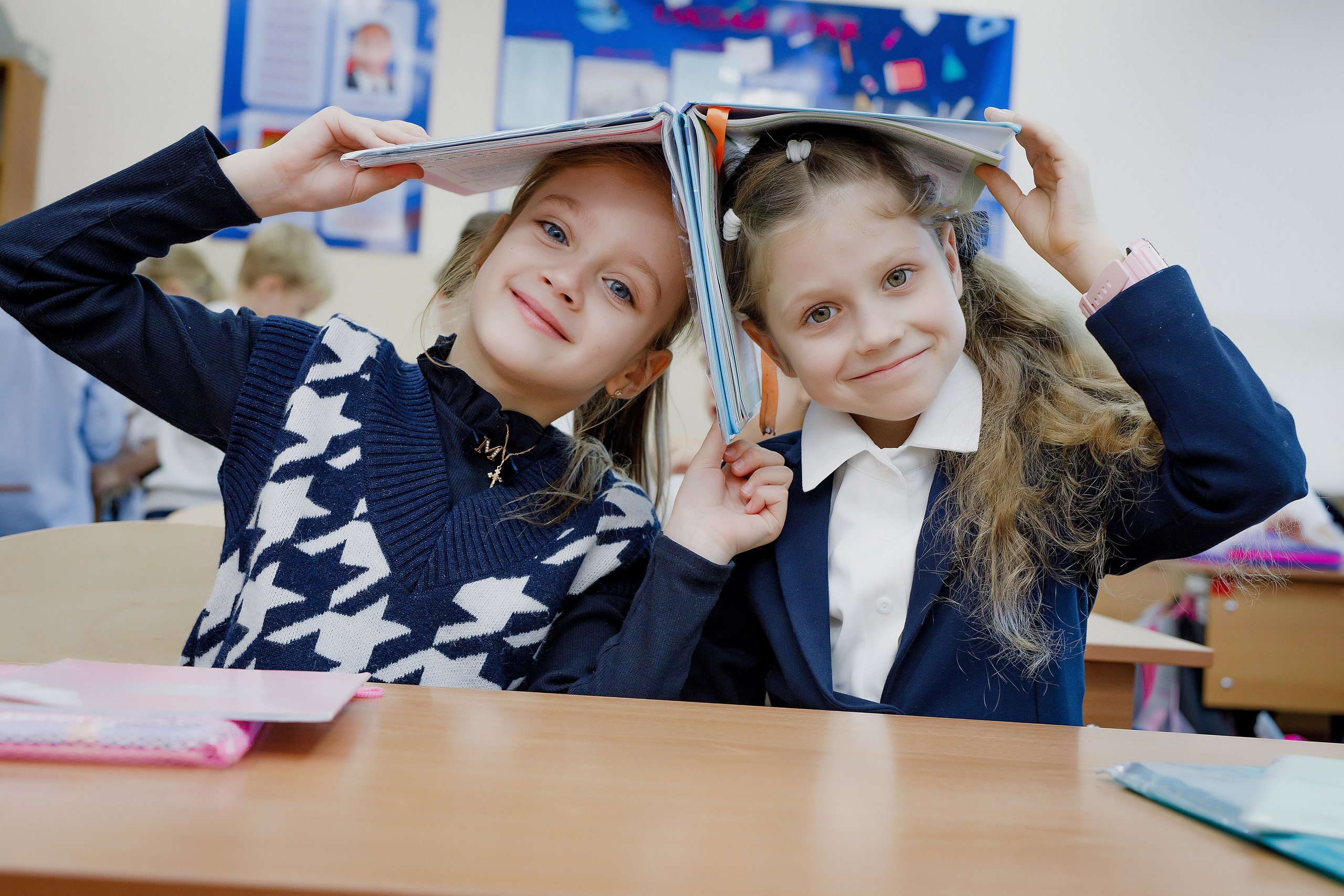 Гимназия ДВФУ. Photoalbum-vl.ru