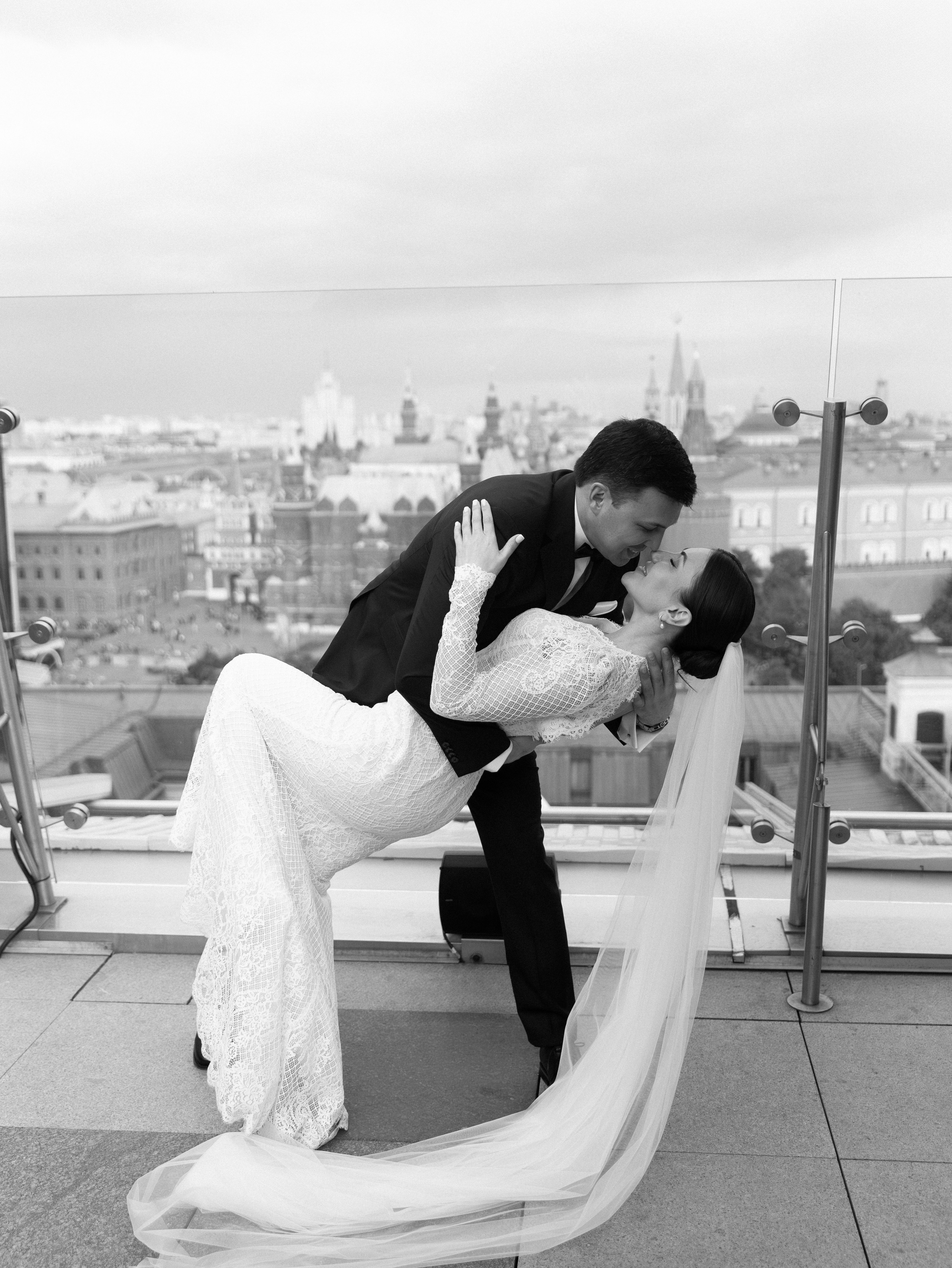 Денис и Елена W 17.05.2025. Свадебный фотограф в Москве и по всему миру