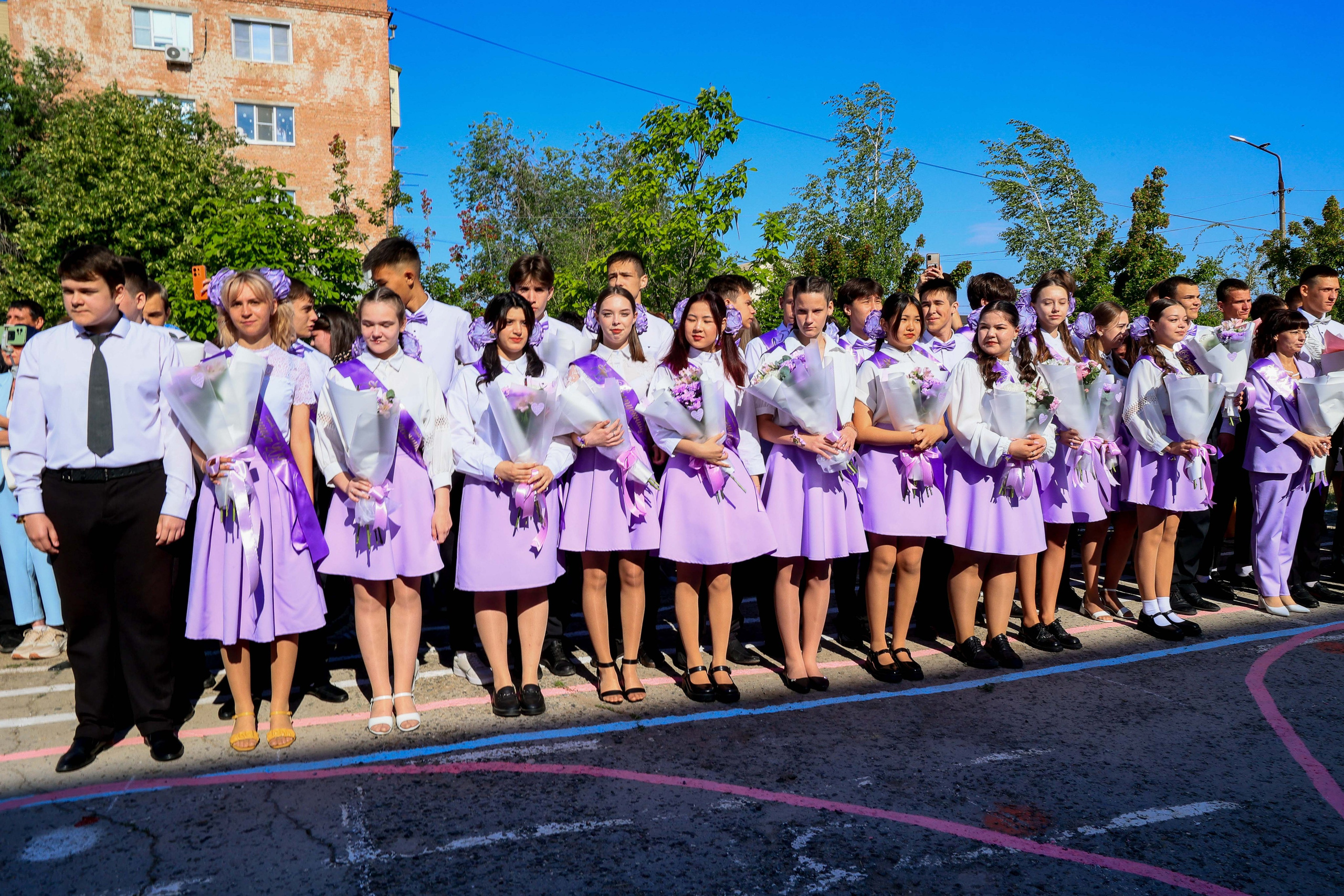 ШКОЛА ПОСЛЕДНИЙ ЗВОНОК. Свадебный фотограф — видеограф в г. Астрахань Екатерина Юмашева