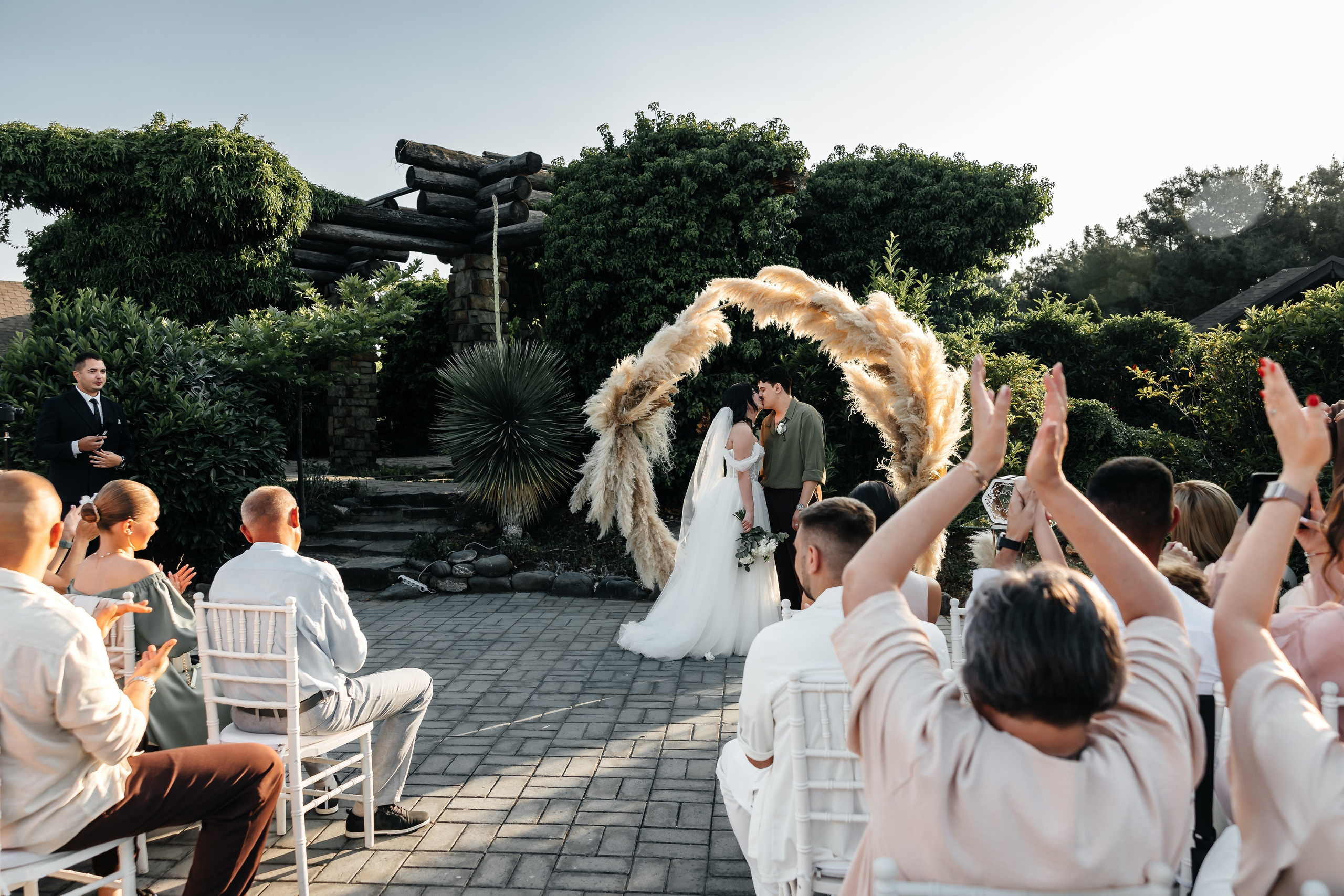 Анонс свадьбы Виктории и Рената. Свадебный фотограф в Крыму и Севастополе Ольга Баскакова