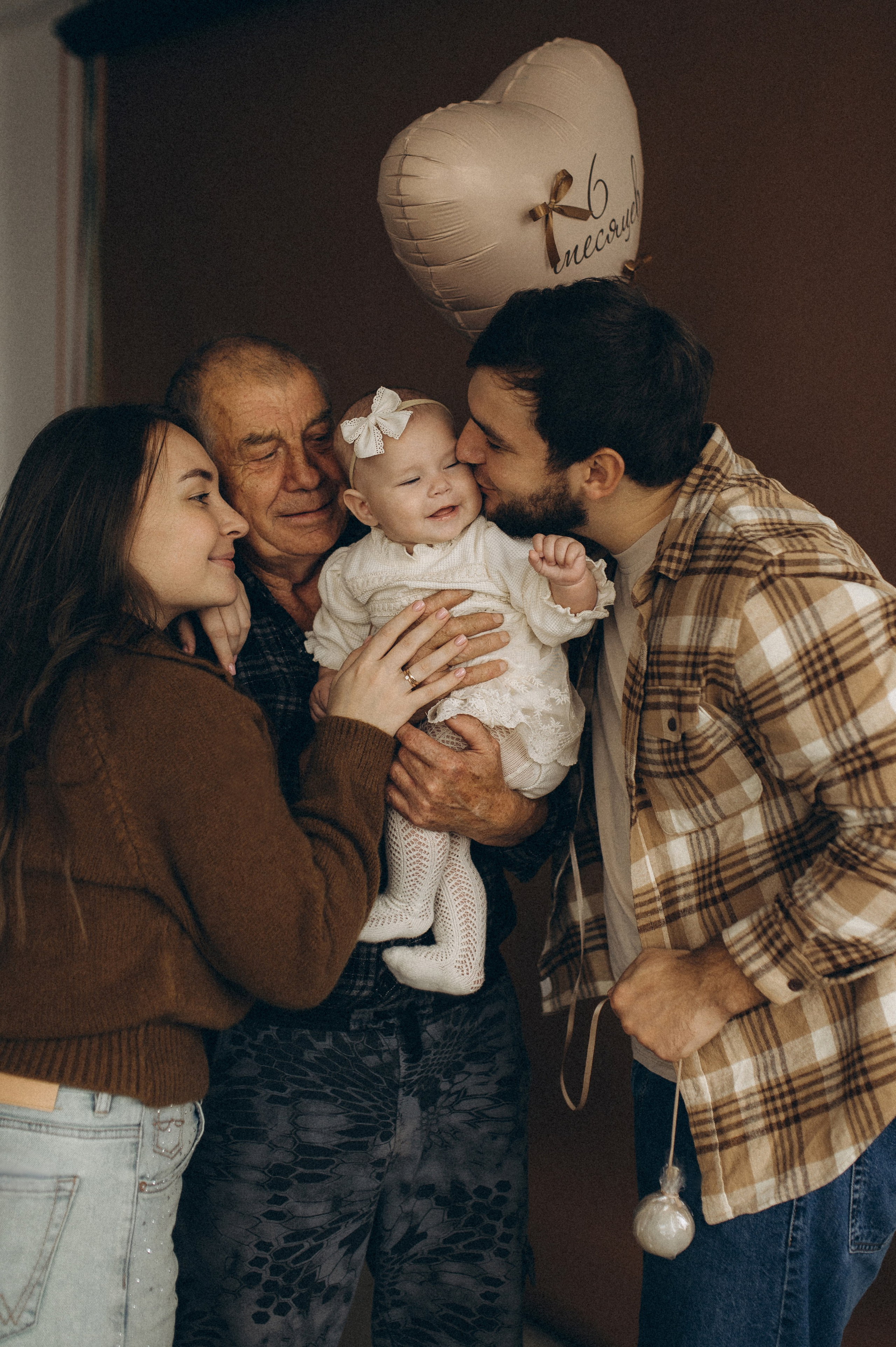 СЕМЕЙНАЯ СЪЕМКА В СТУДИИ. Семейный фотограф в Новосибирске Женя Индрикова